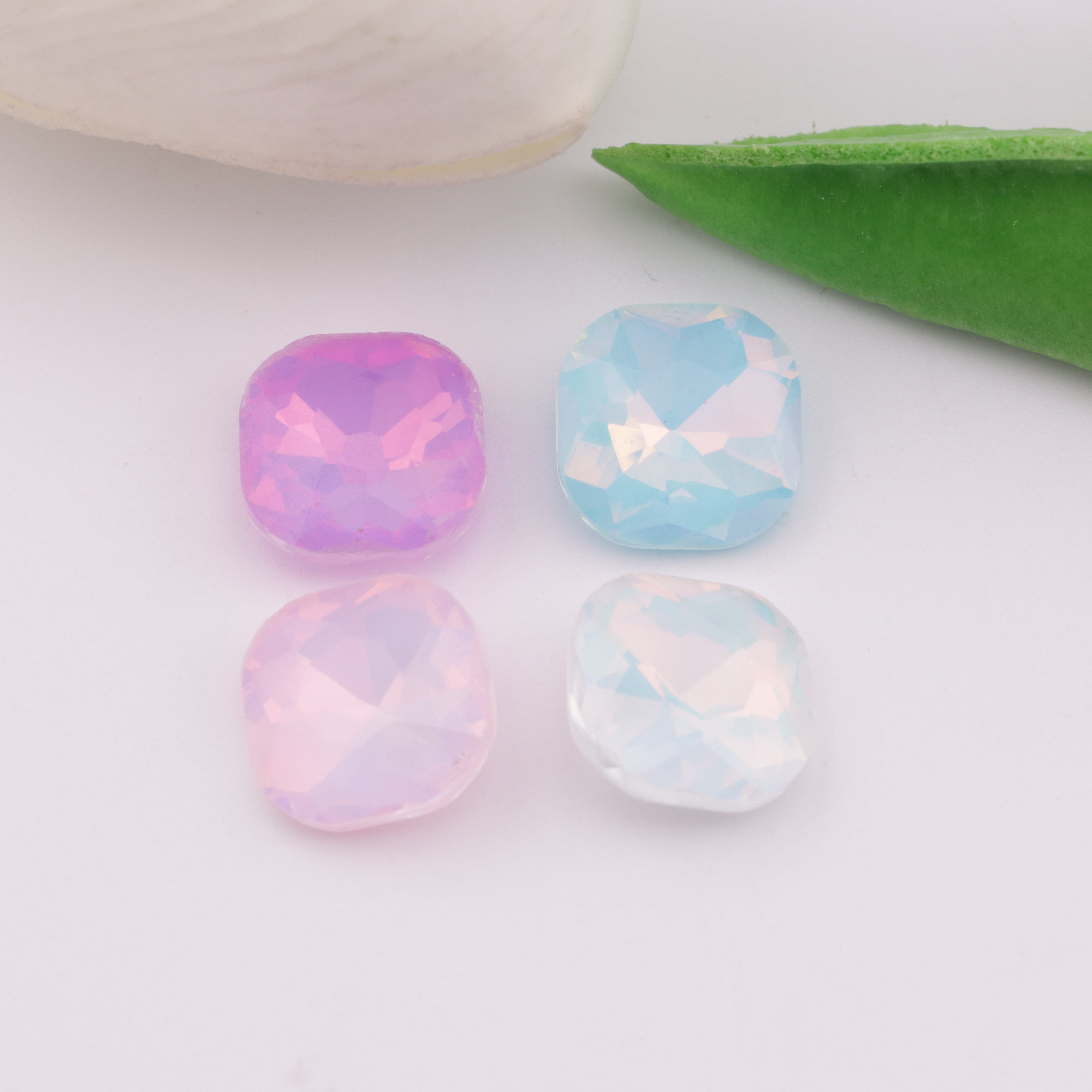 FS2246- 12mm Square And Round Mocha Diamond