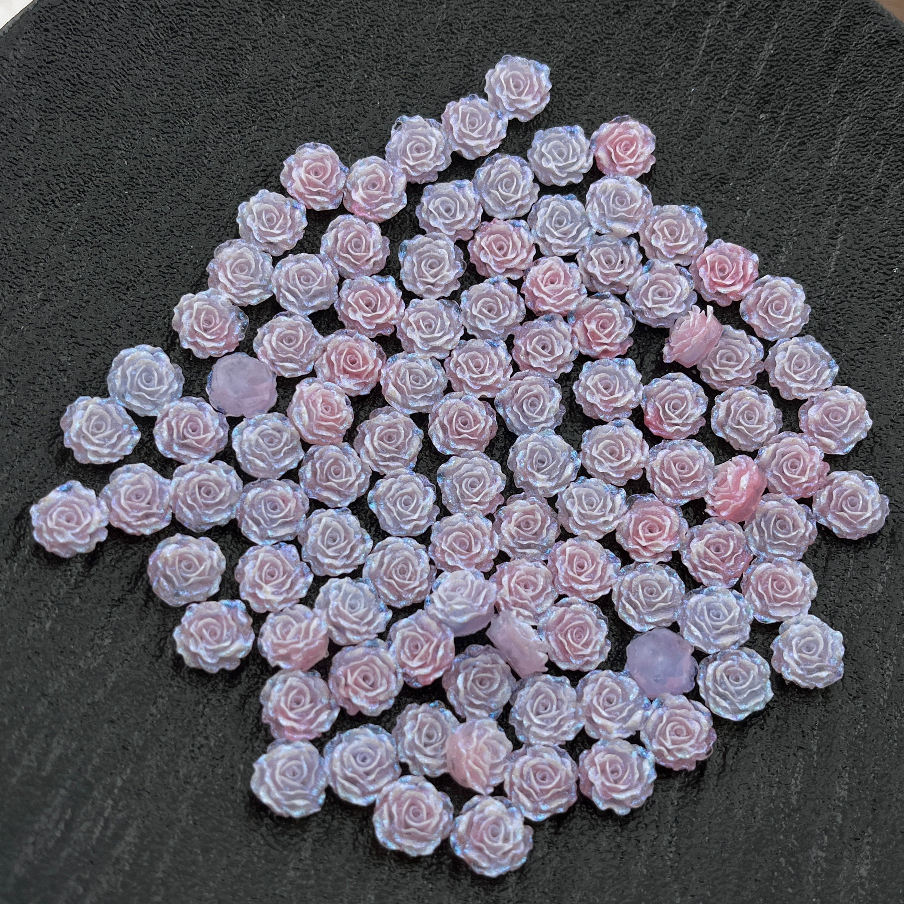 FS2828- 8mm Glowing Purple Blue Soft Rose Nails Charms