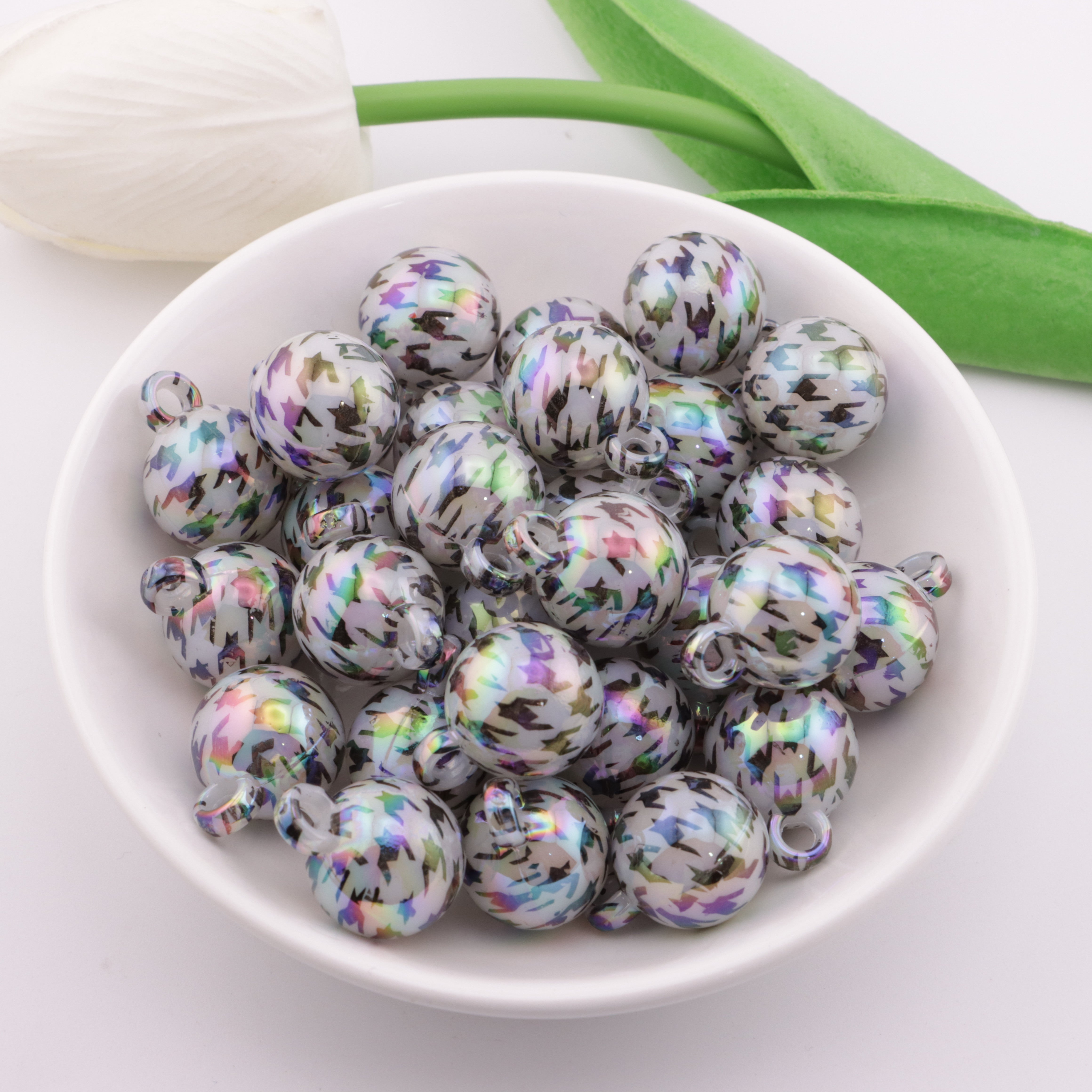 FS4274- 16mm Houndstooth Car Hanging Beads