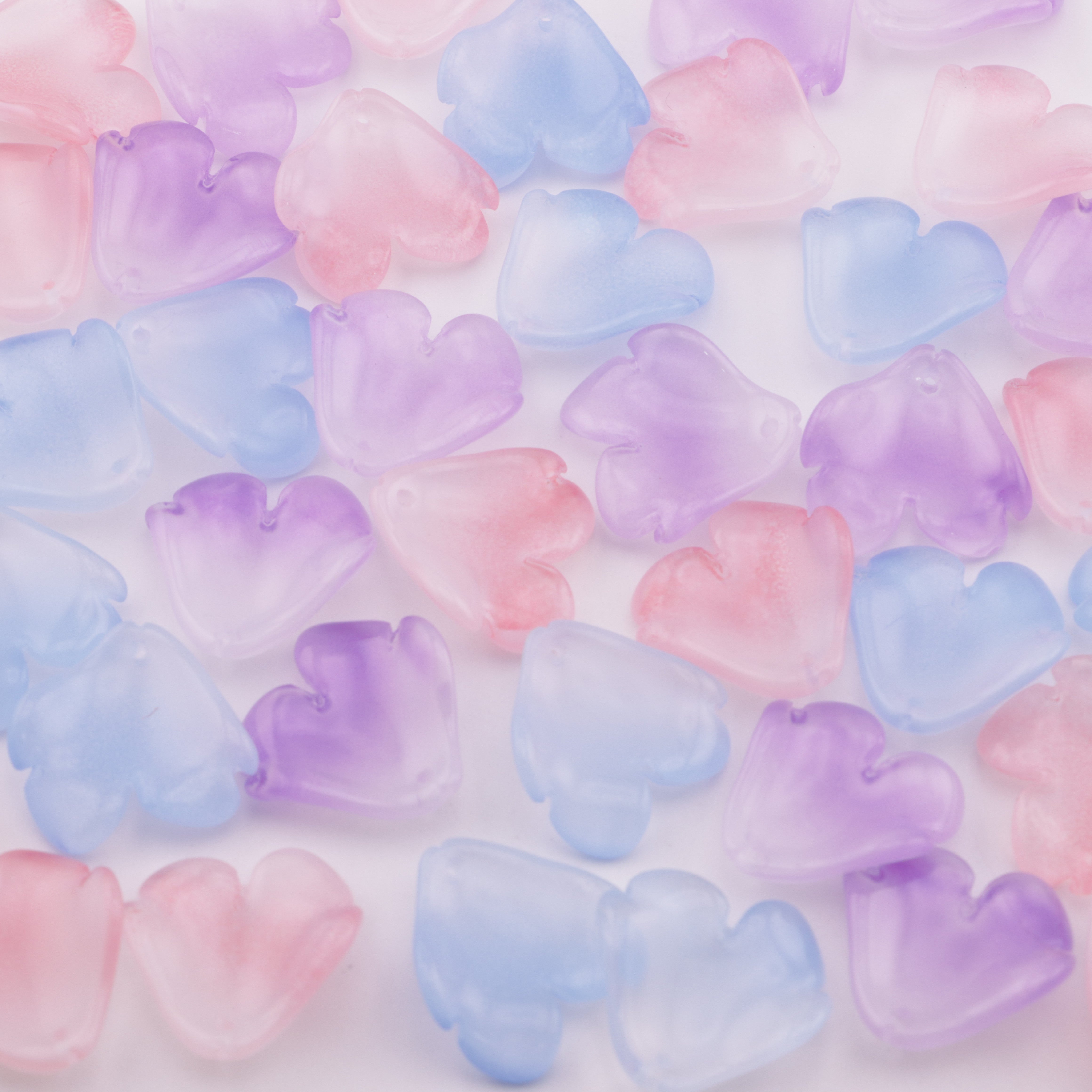FS5748- 19*19mm Glass Petals With Hole, Holed Glass Petals