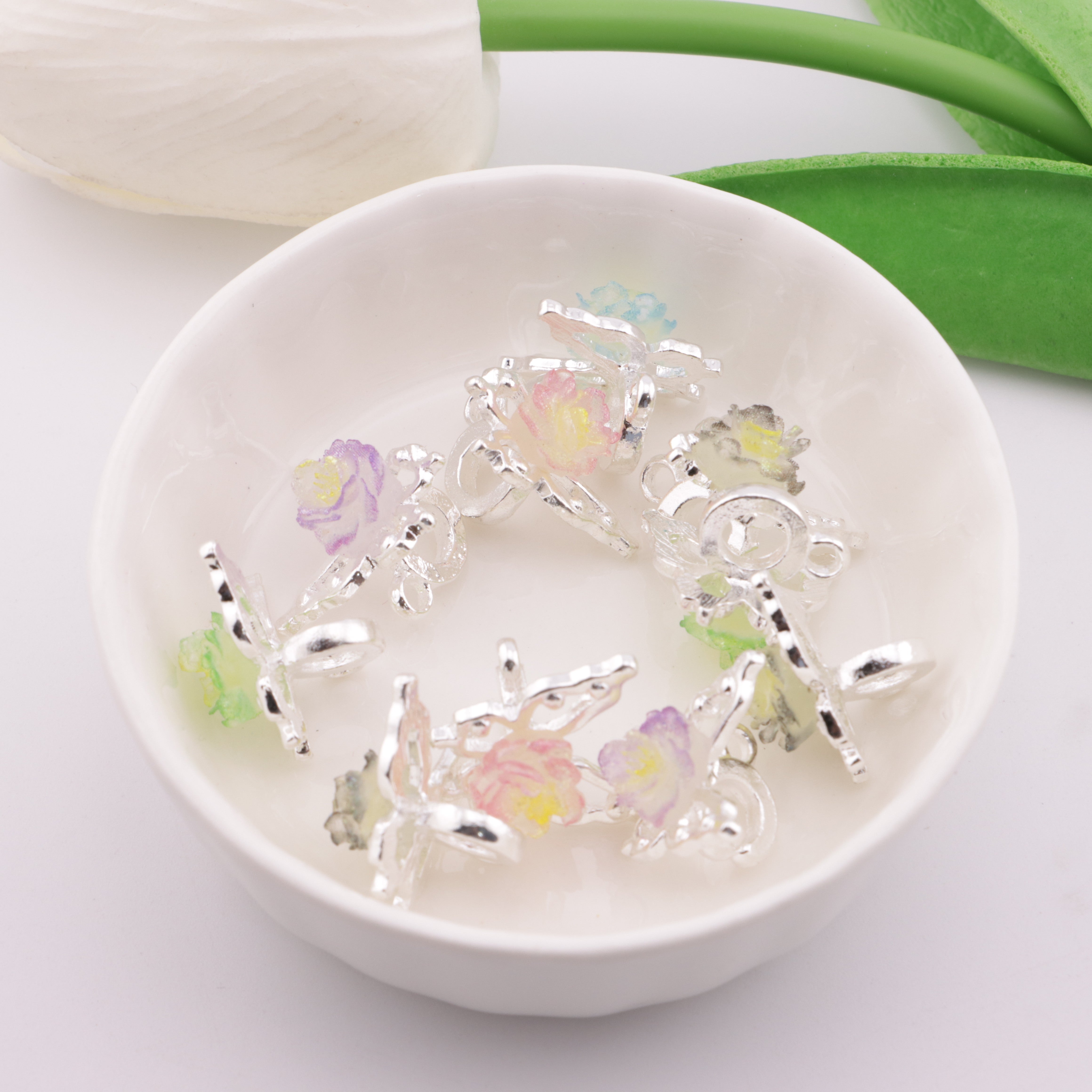 FS5895- Metal Soft Flowers, Butterfly Separating Beads, With Hanging Holes