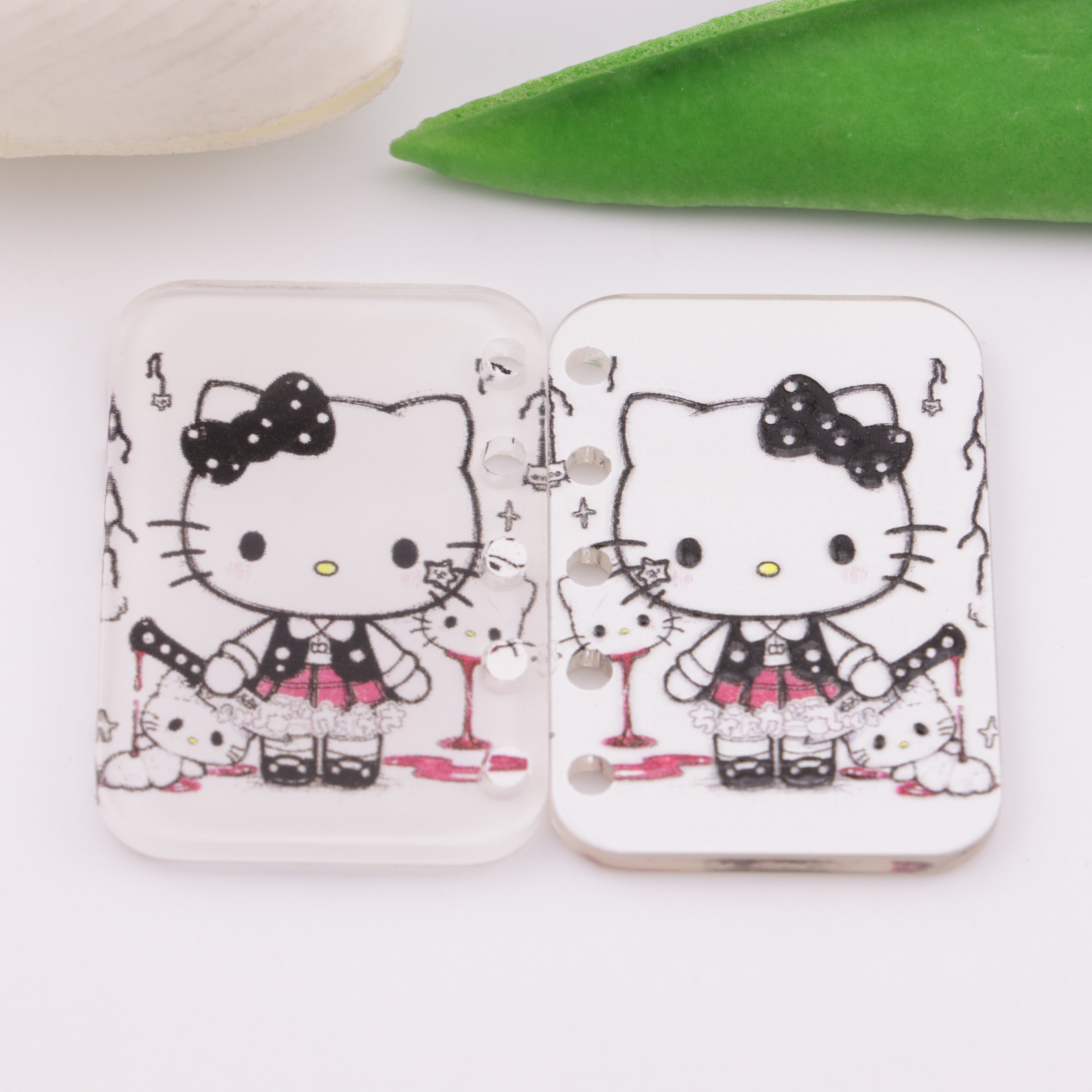 FS5870- 27*40Mm Five Hole HK Book Page Black And White Acrylic DIY Five-Hole Book Page