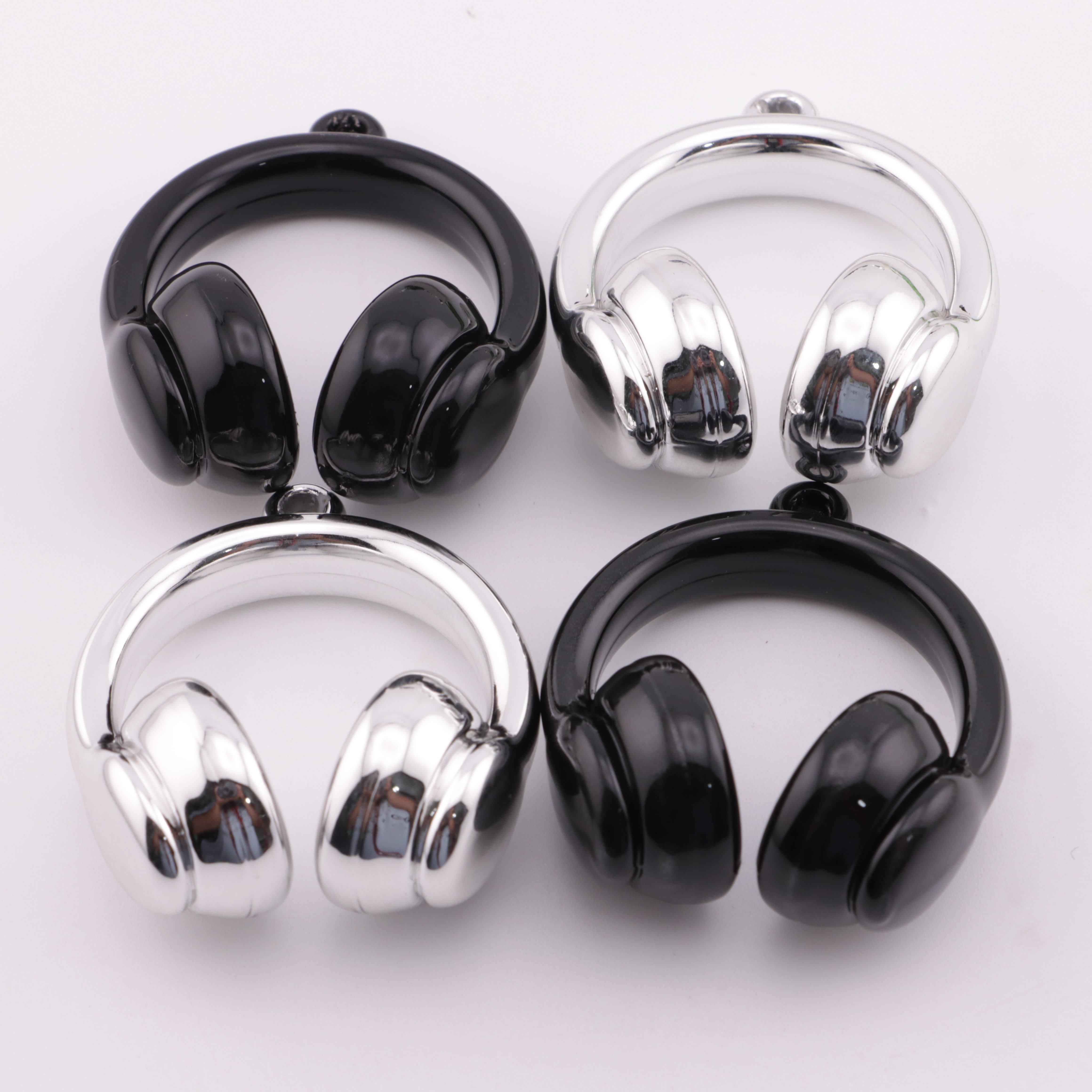 FS5884- 42*38Mm Headphone Pendant Earphone Pendant