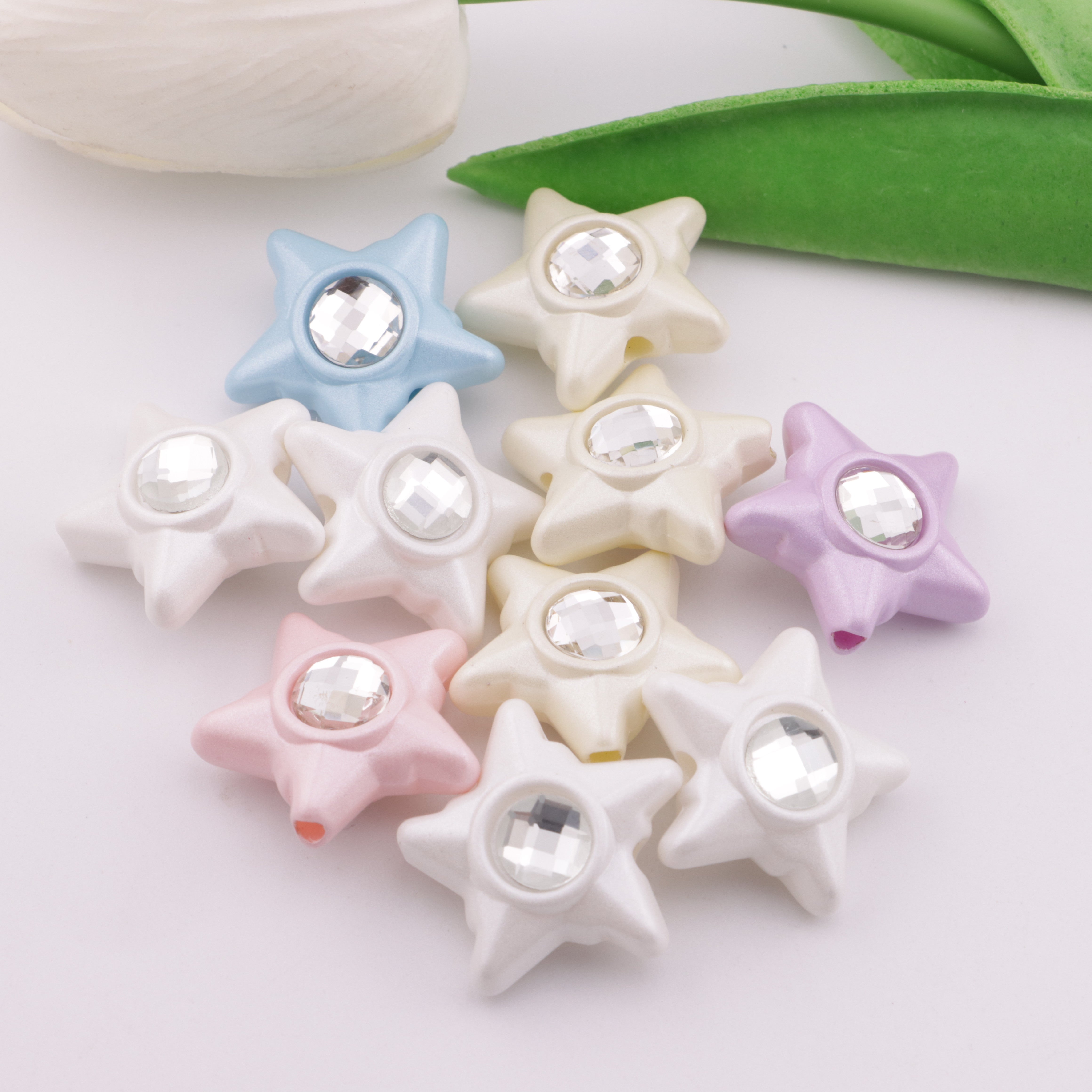 FS1856- Sparkling Diamond Five - Pointed Star