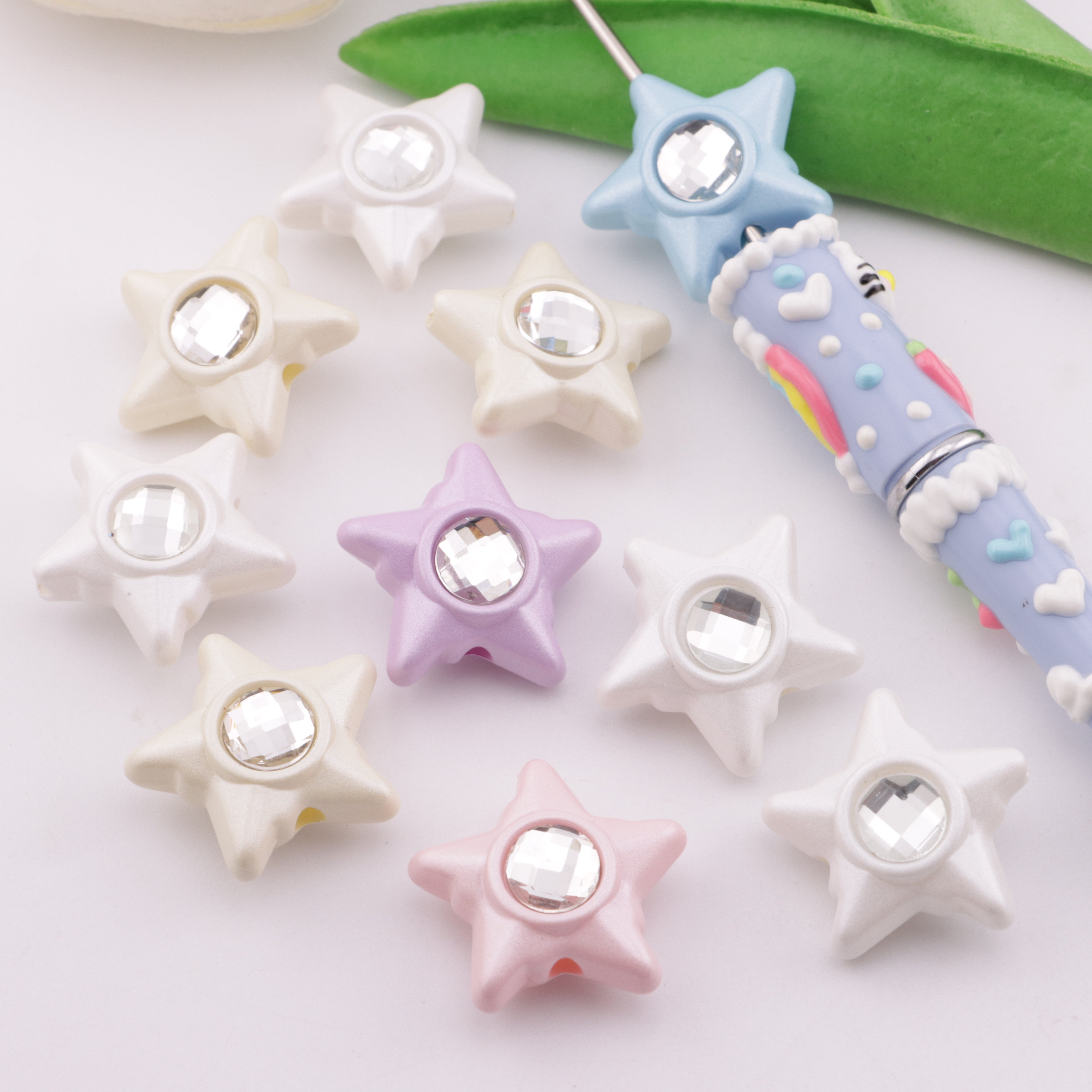 FS1856- Sparkling Diamond Five - Pointed Star