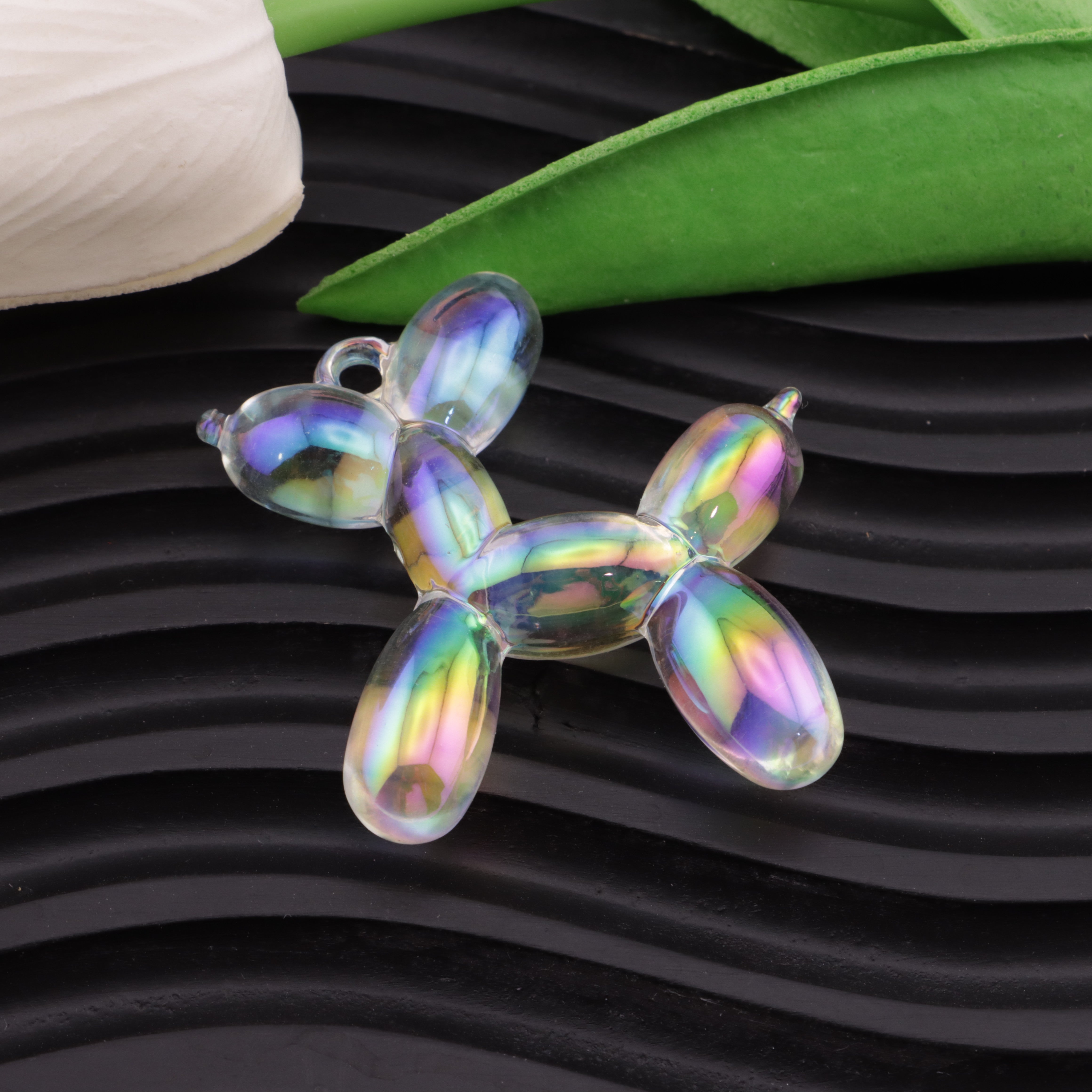 FS5857- Transparent Color-Coated Balloon Dog Pendant