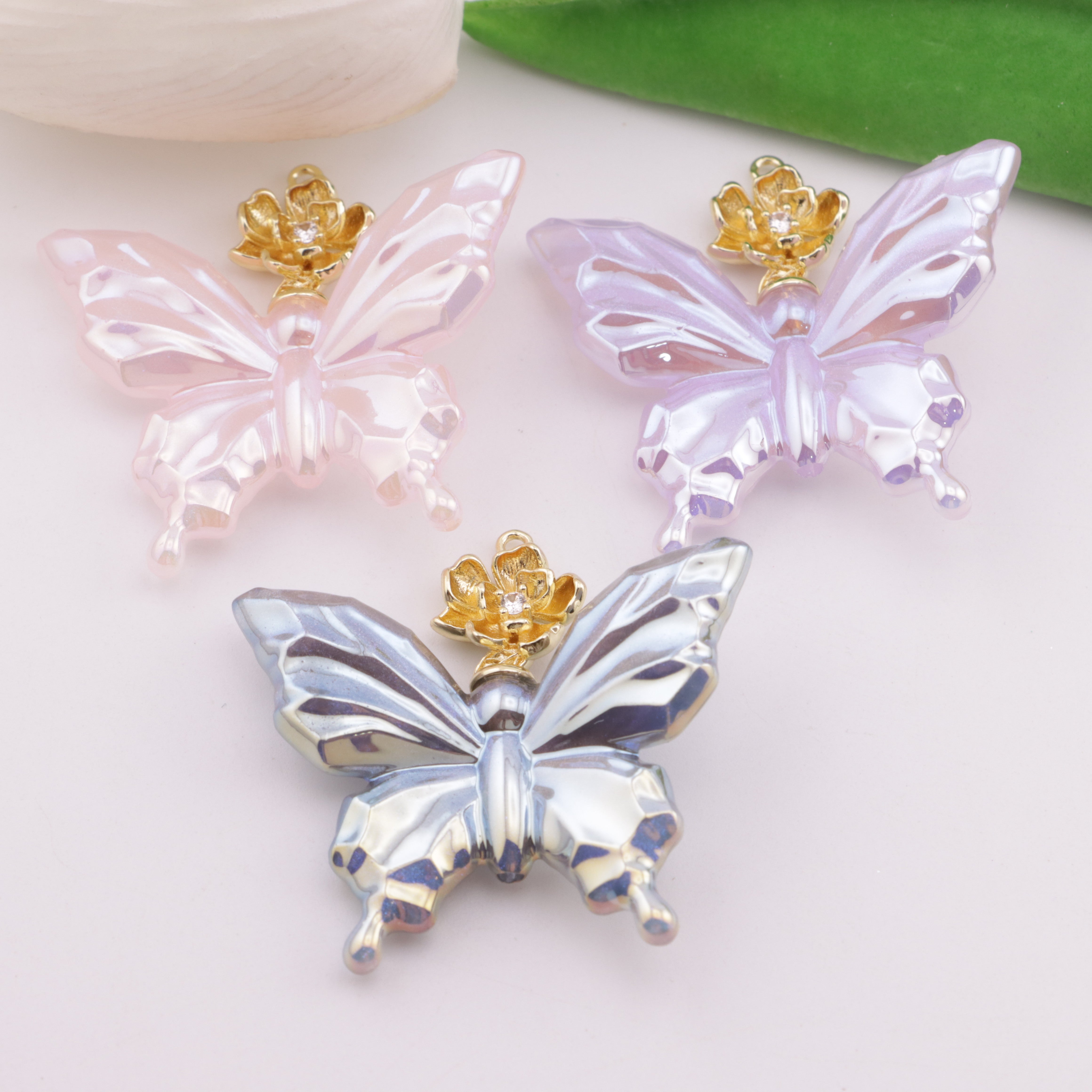 FS4679- Butterfly Butterfly, Flower Flower, Pendant Pendant