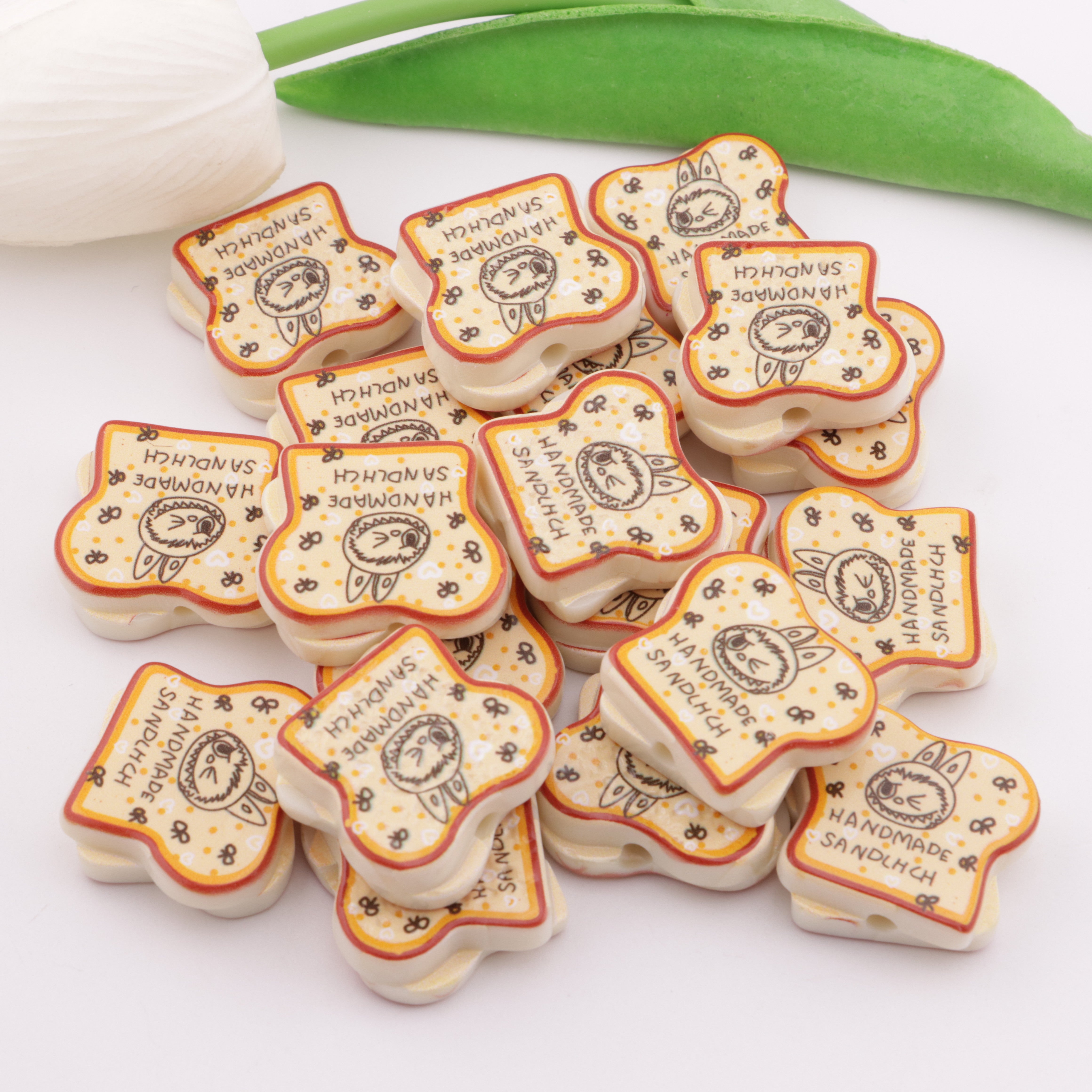 FS5832- Labubu Toast Acrylic Beads