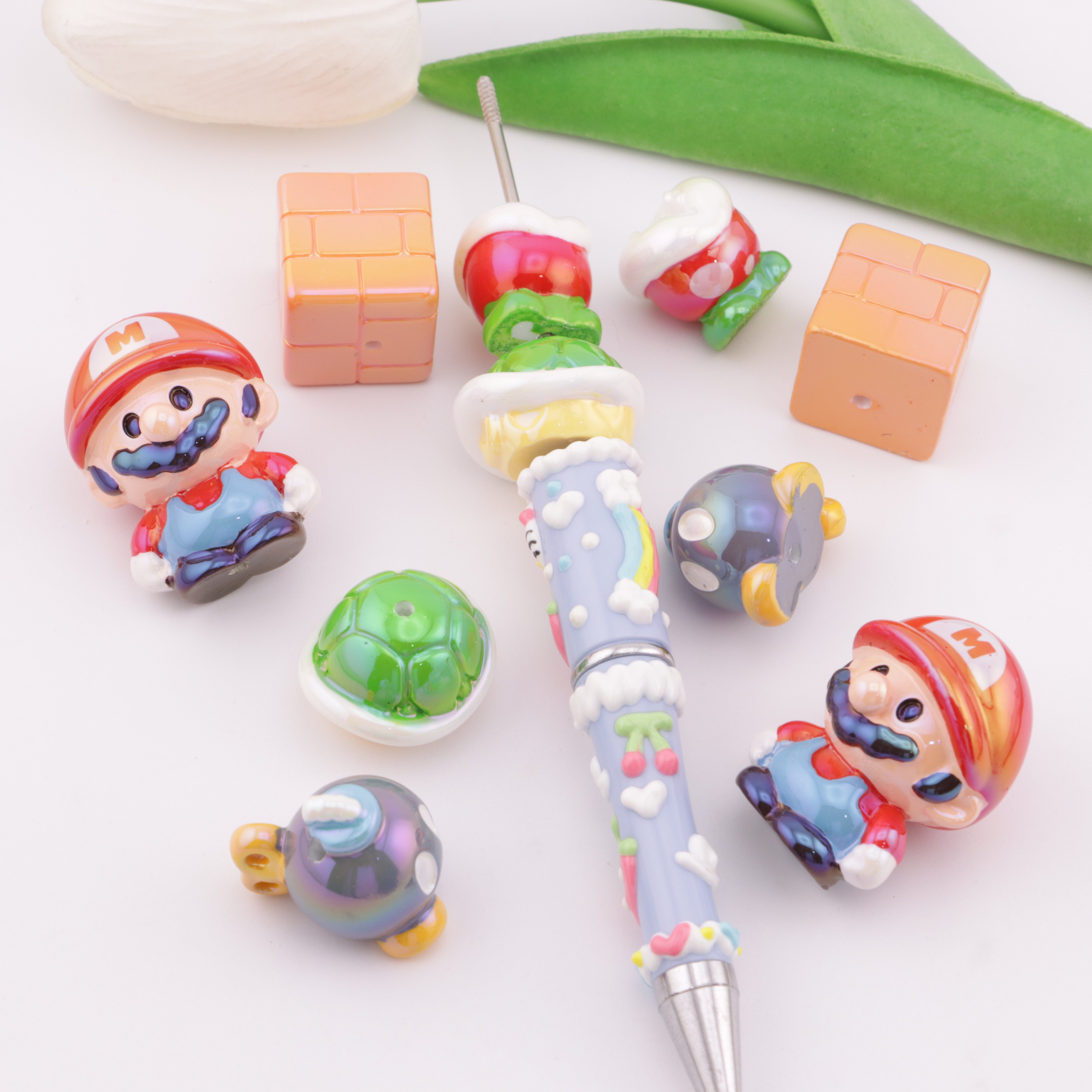 FS5785- Mario Resin Beads