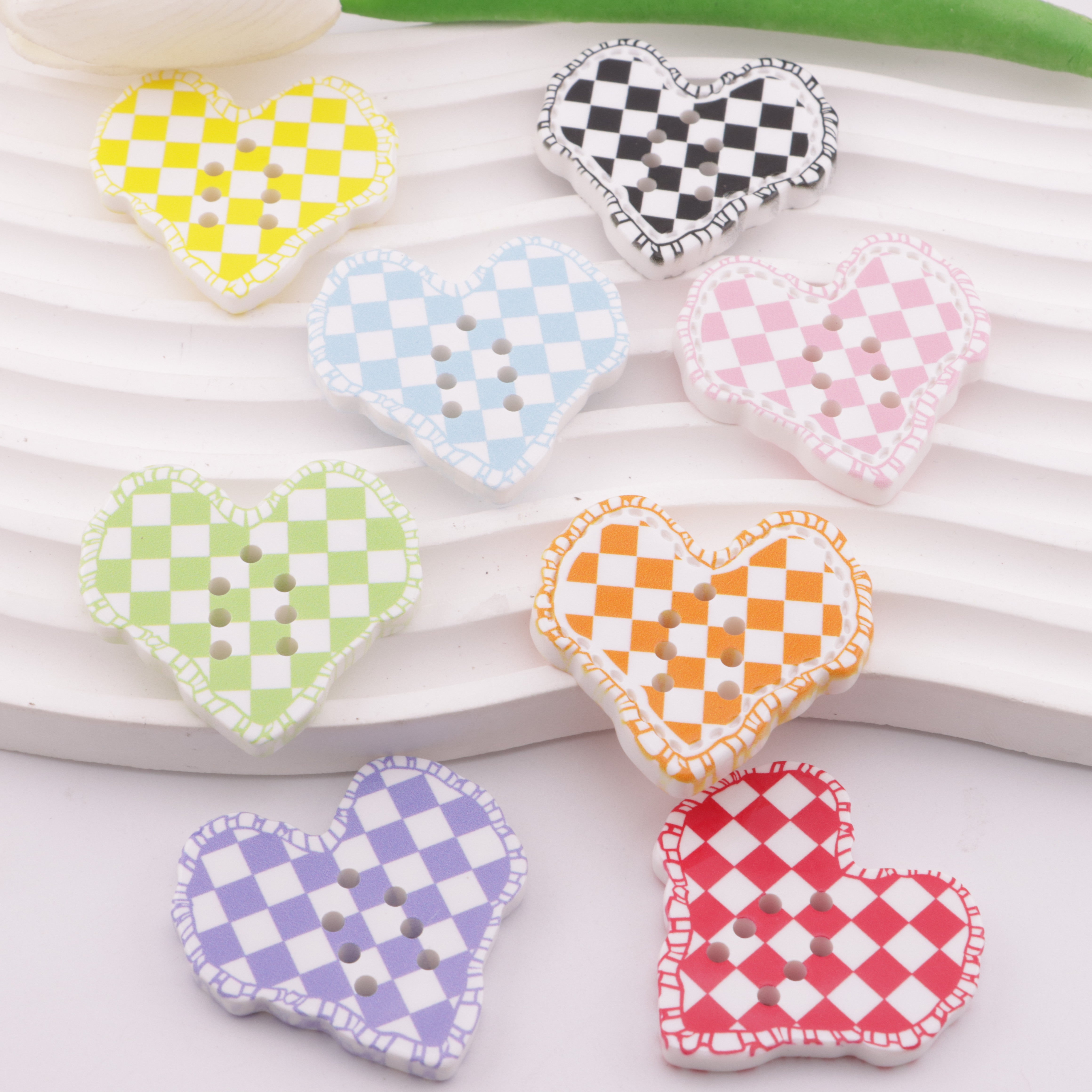 FS5834- Loving Checkered Pieces