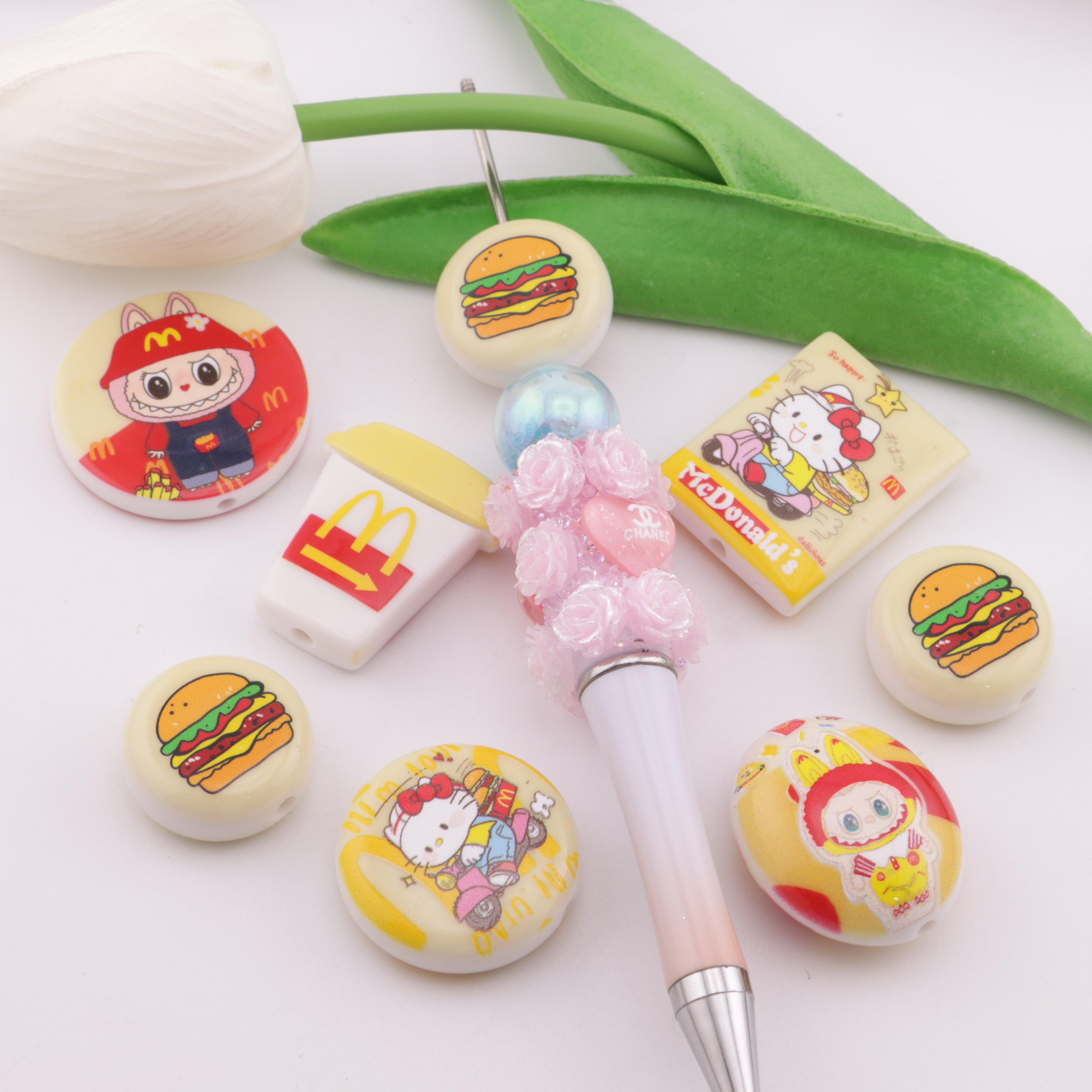 FS5835- McDonald's Acrylic Beads