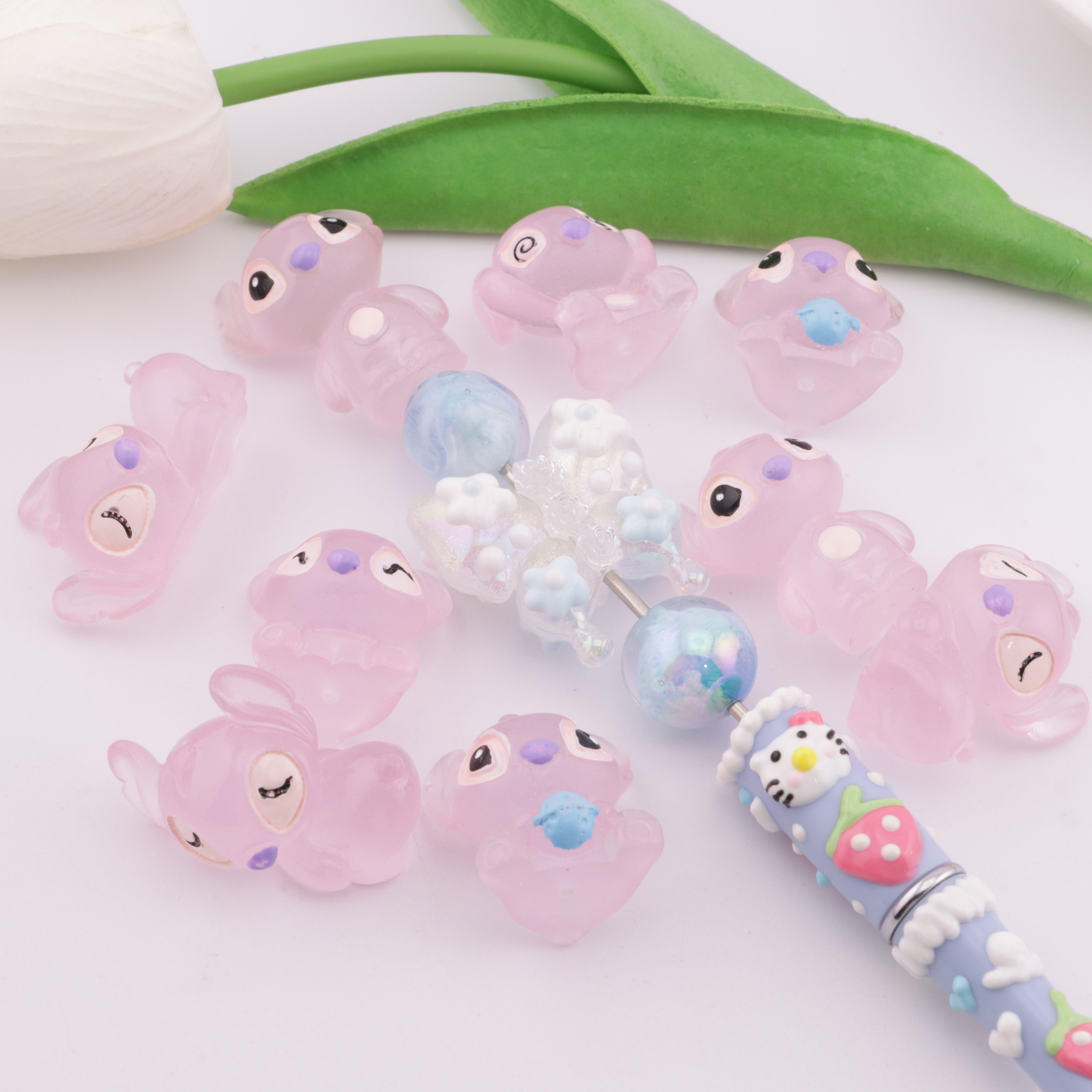 FS5830- Night Glow Stitch Pen Cap