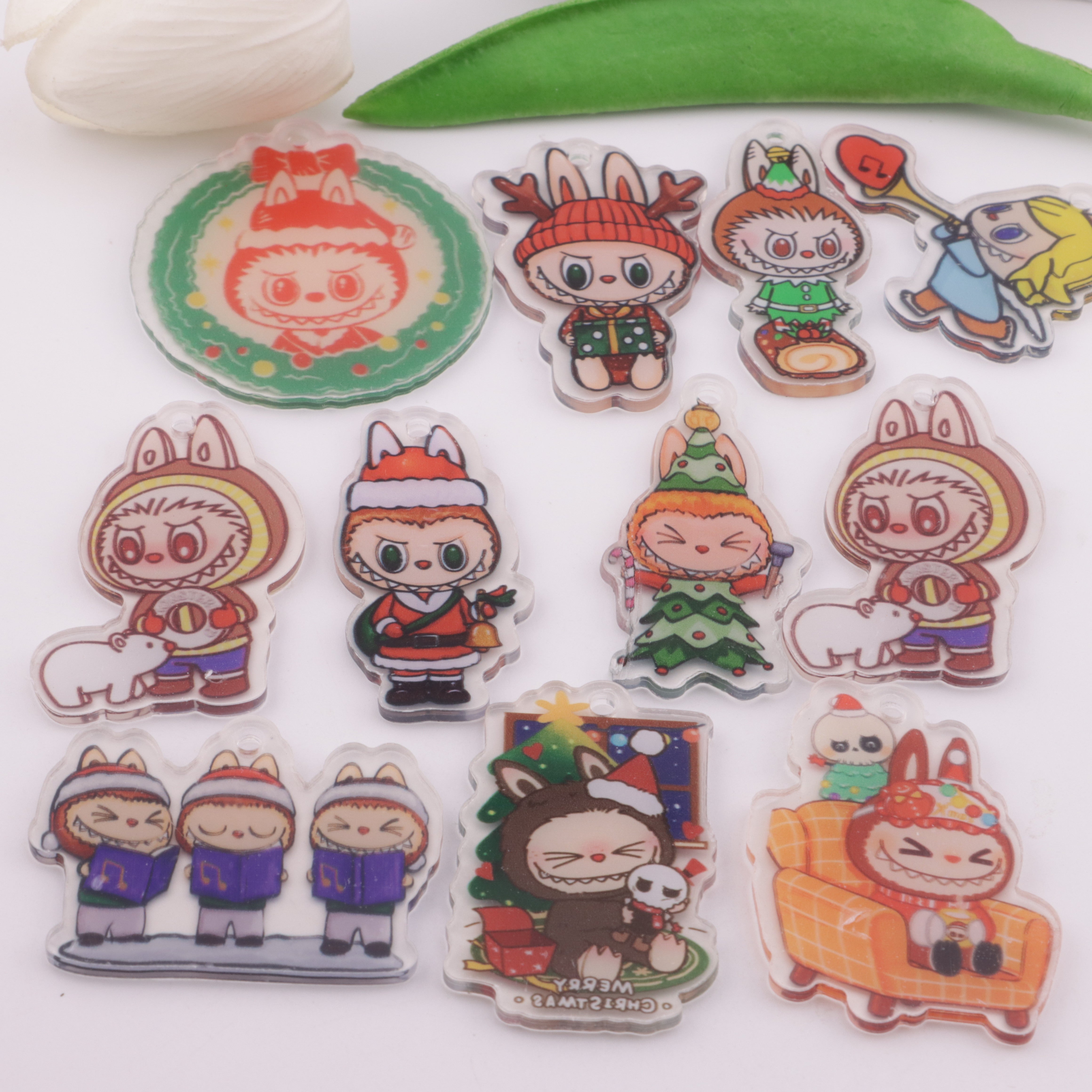 FS5822- Approximately 4-5 Cm Labubu Christmas Acrylic Patch