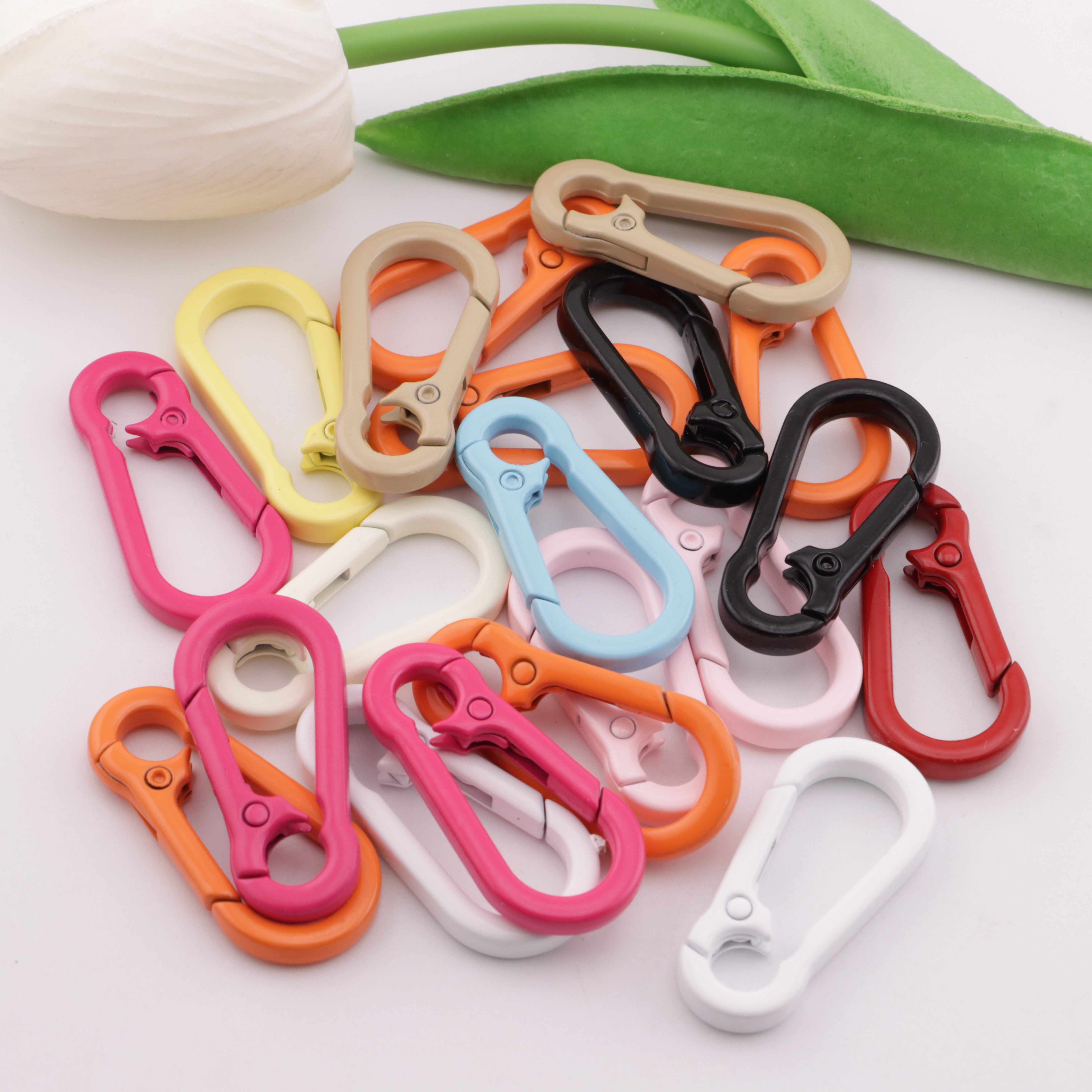 FS5921- 37*18mm Key Ring, Enameled Oval Keychain