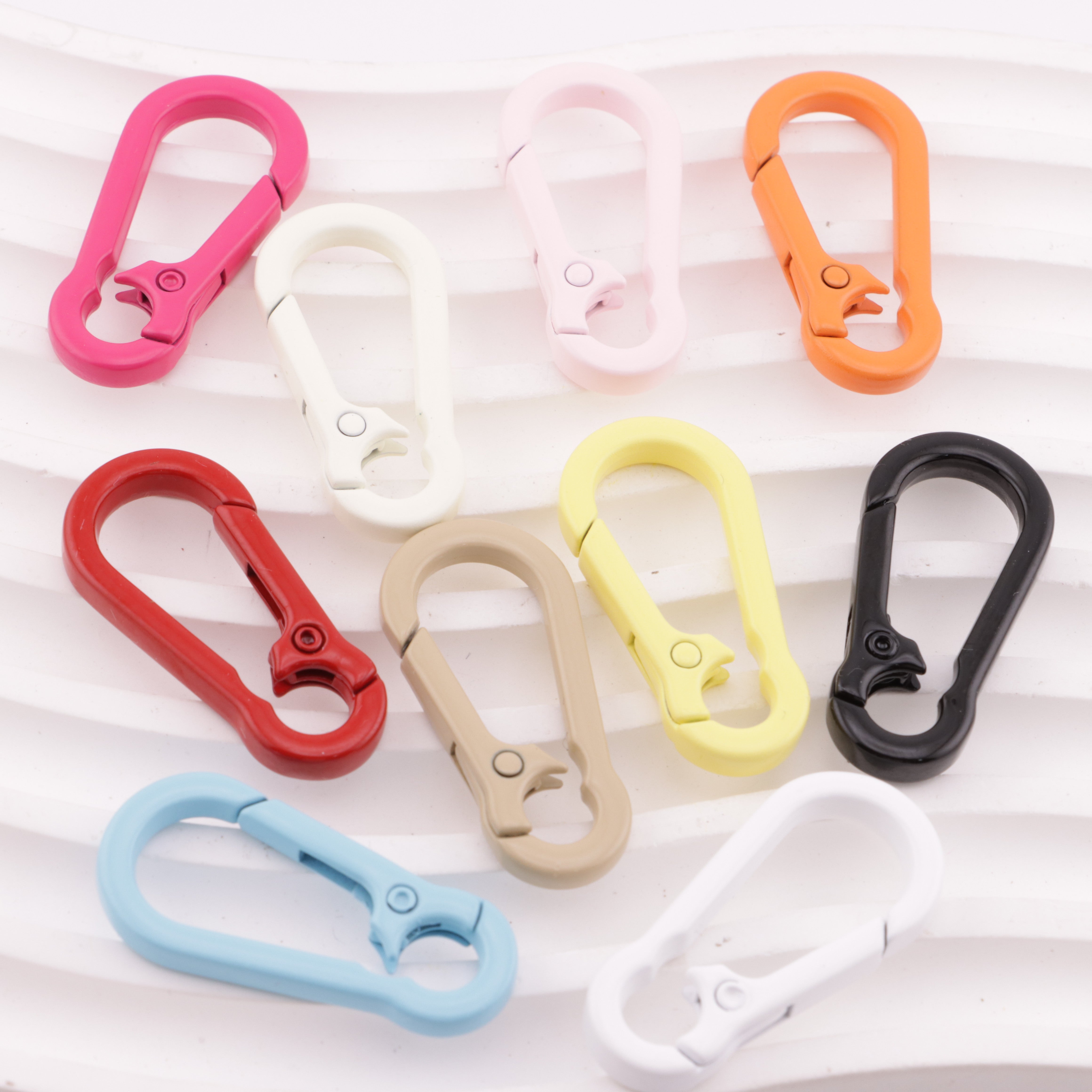 FS5921- 37*18mm Key Ring, Enameled Oval Keychain