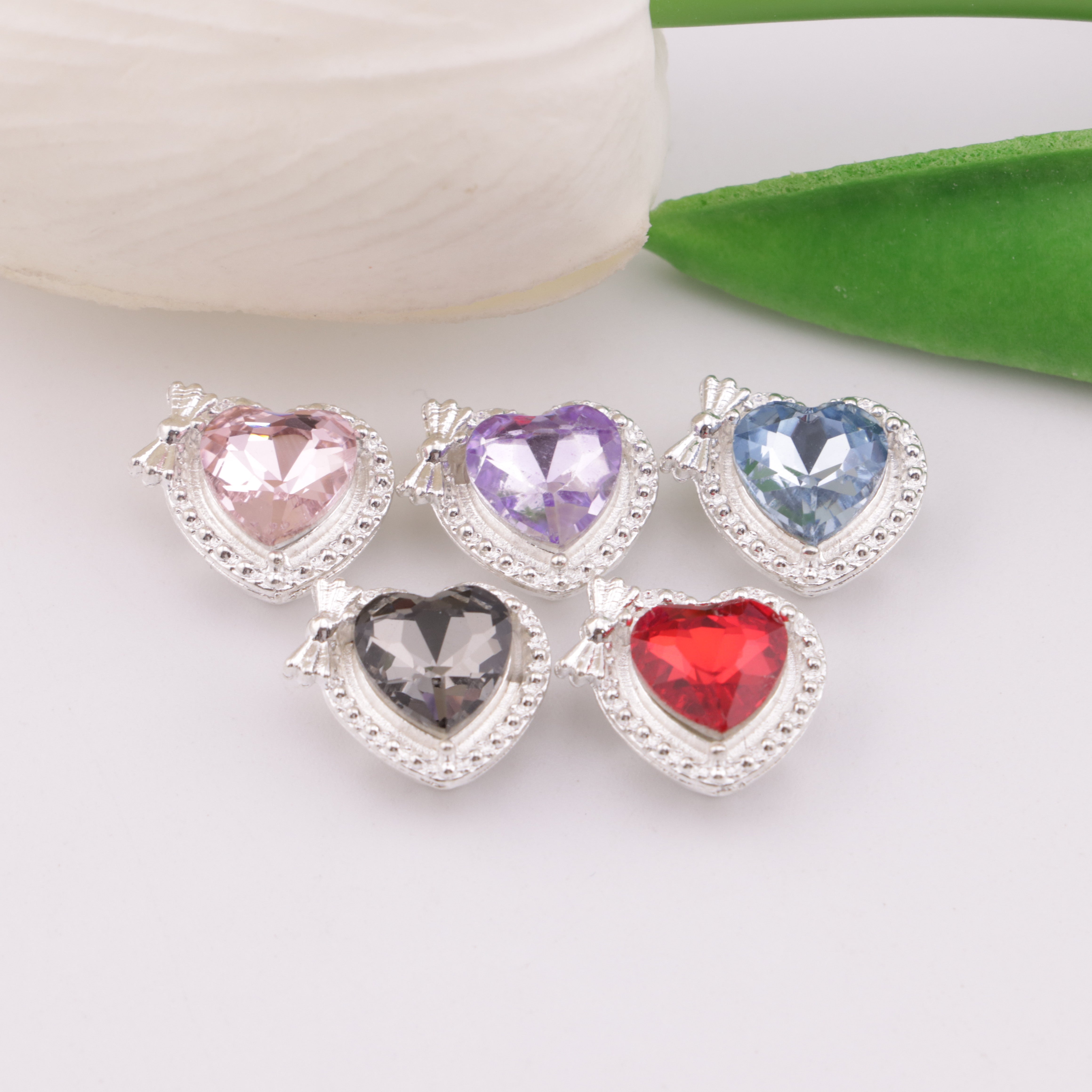 FS5929- 12*14mm Heart 4 Hole Metal Beads With Bow, Heart-Shaped Metal Four-Way Beads With Bowknot
