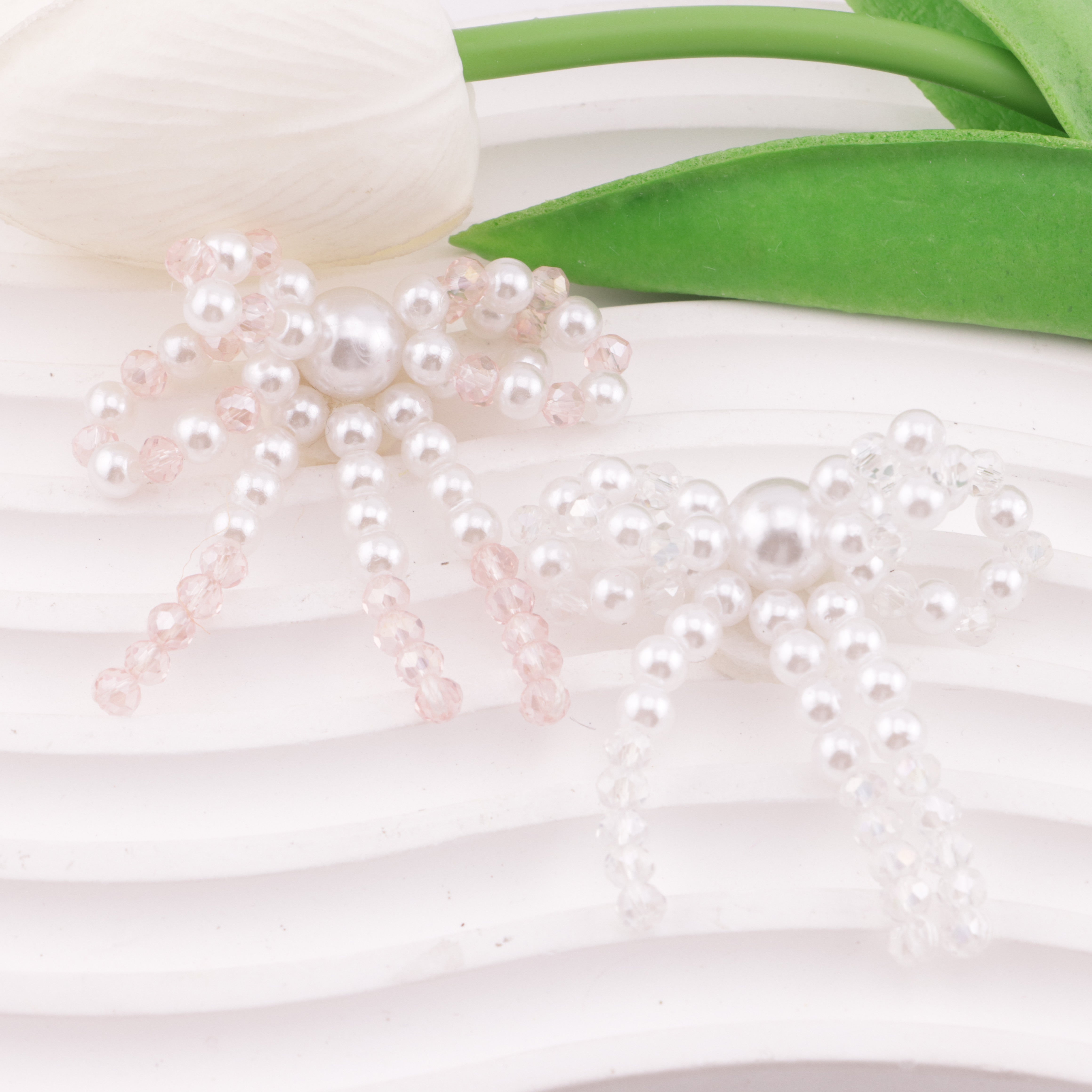 FS5920- Handmade Pearl And Crystal Bowknot Patch