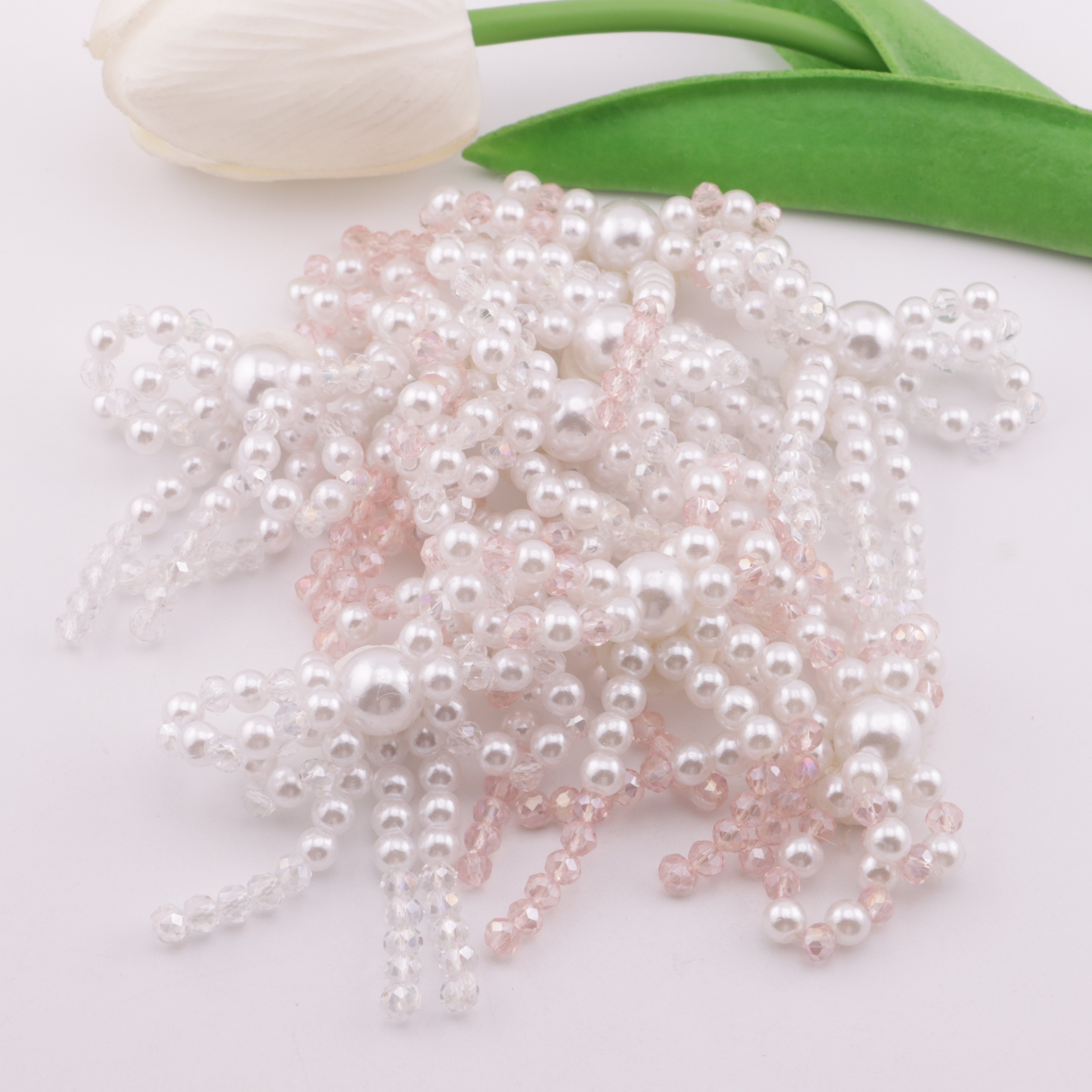 FS5920- Handmade Pearl And Crystal Bowknot Patch