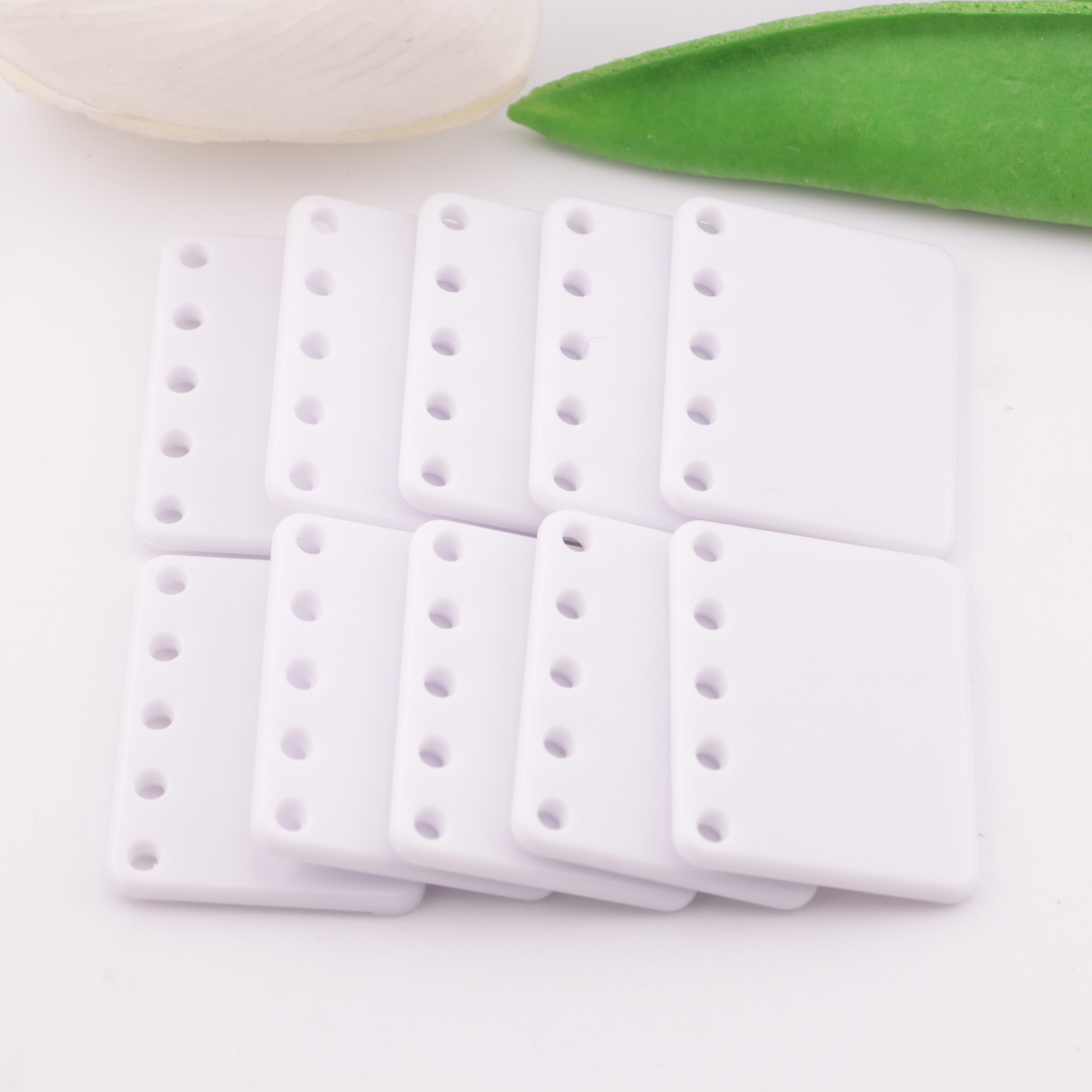 FS5931- 24*30mm White 5 Hole DIY Book Page Acrylic DIY Five-Hole White-Background Book Pages