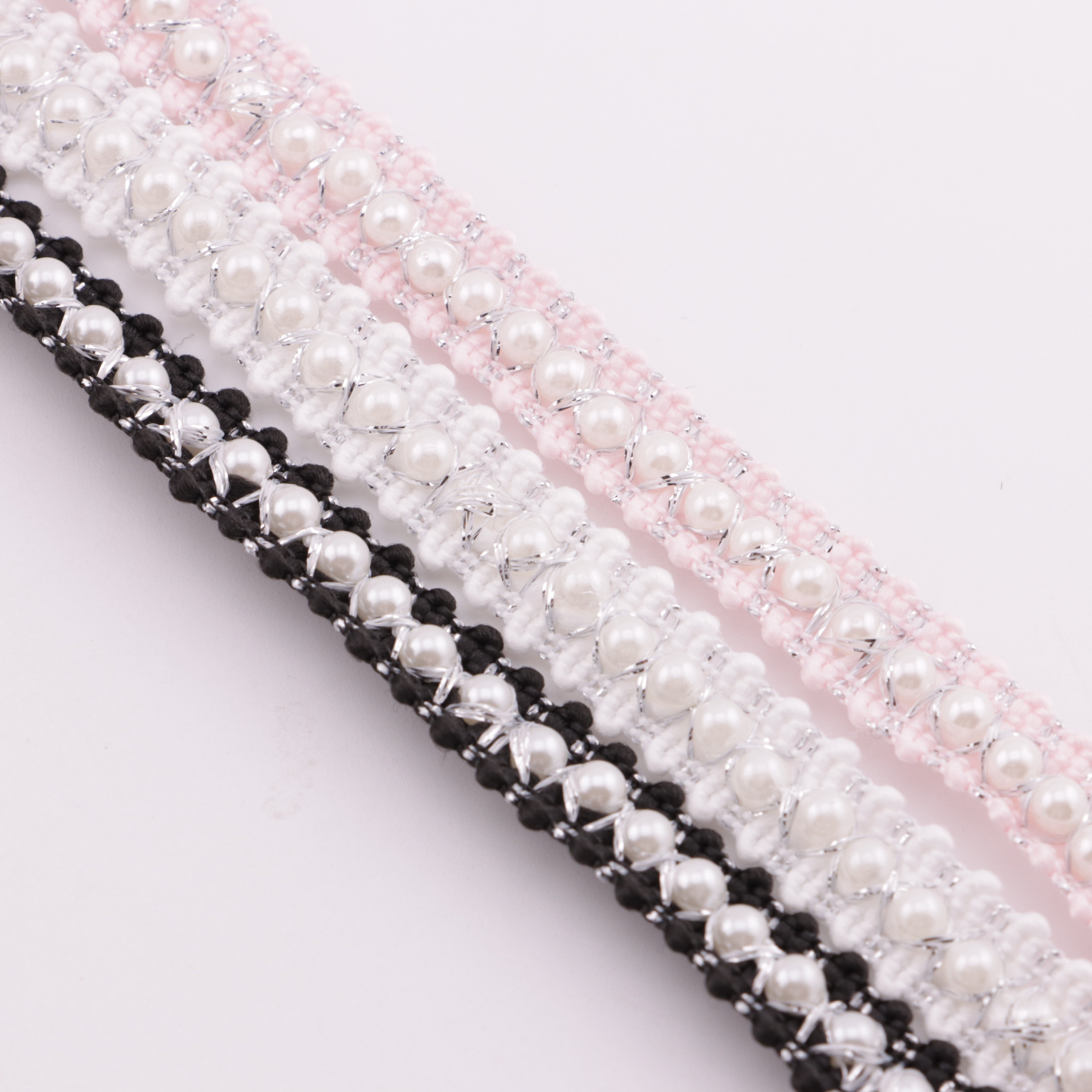FS5925- About 11mm Width, Pearl Chain Ribbon