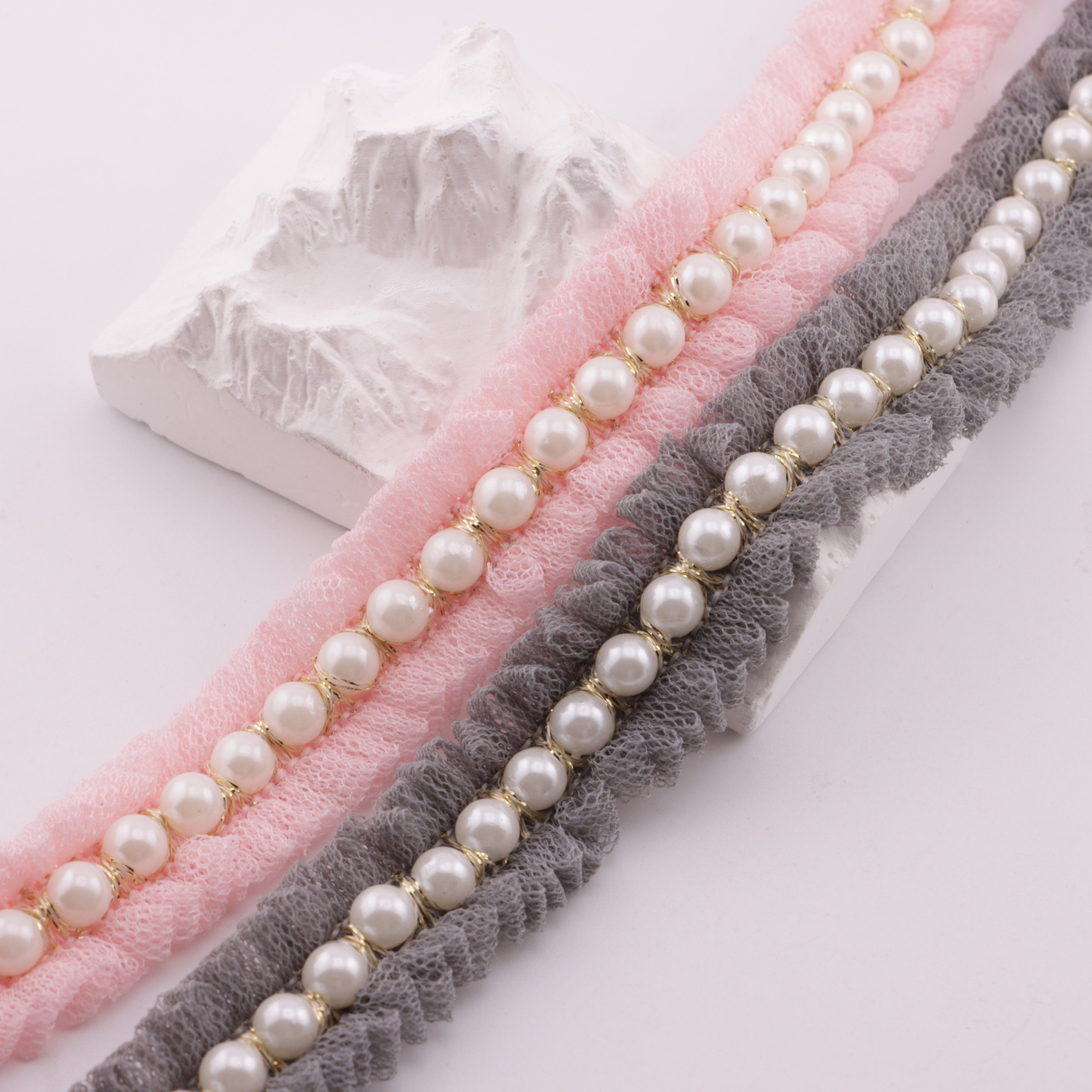 FS5924- About 2cm Width, Pearl Chain Ribbon