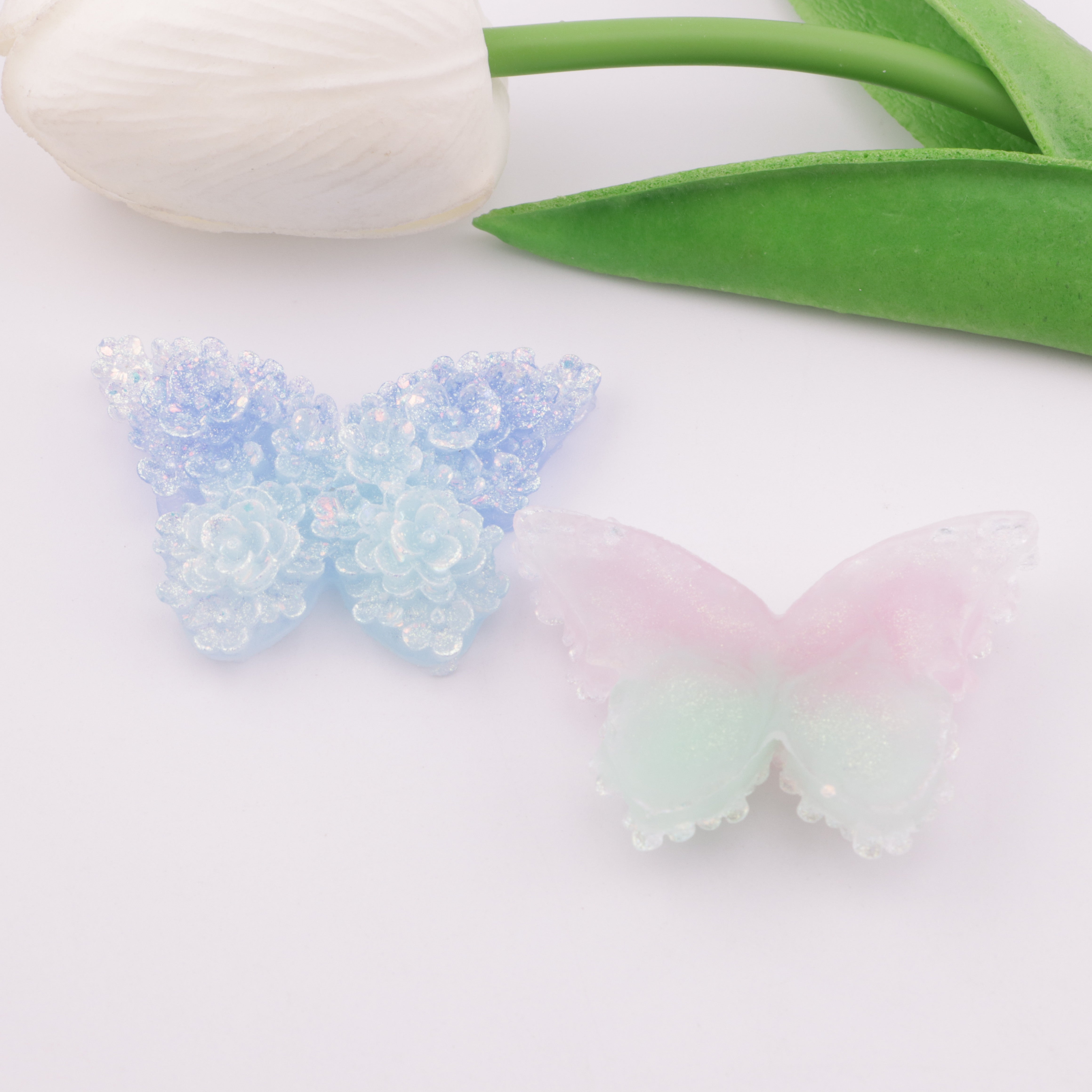 FS5900- 47*33Mm Luminous Flower In Butterfly Charms Glow-In-The-Dark Butterfly With Flower Patches