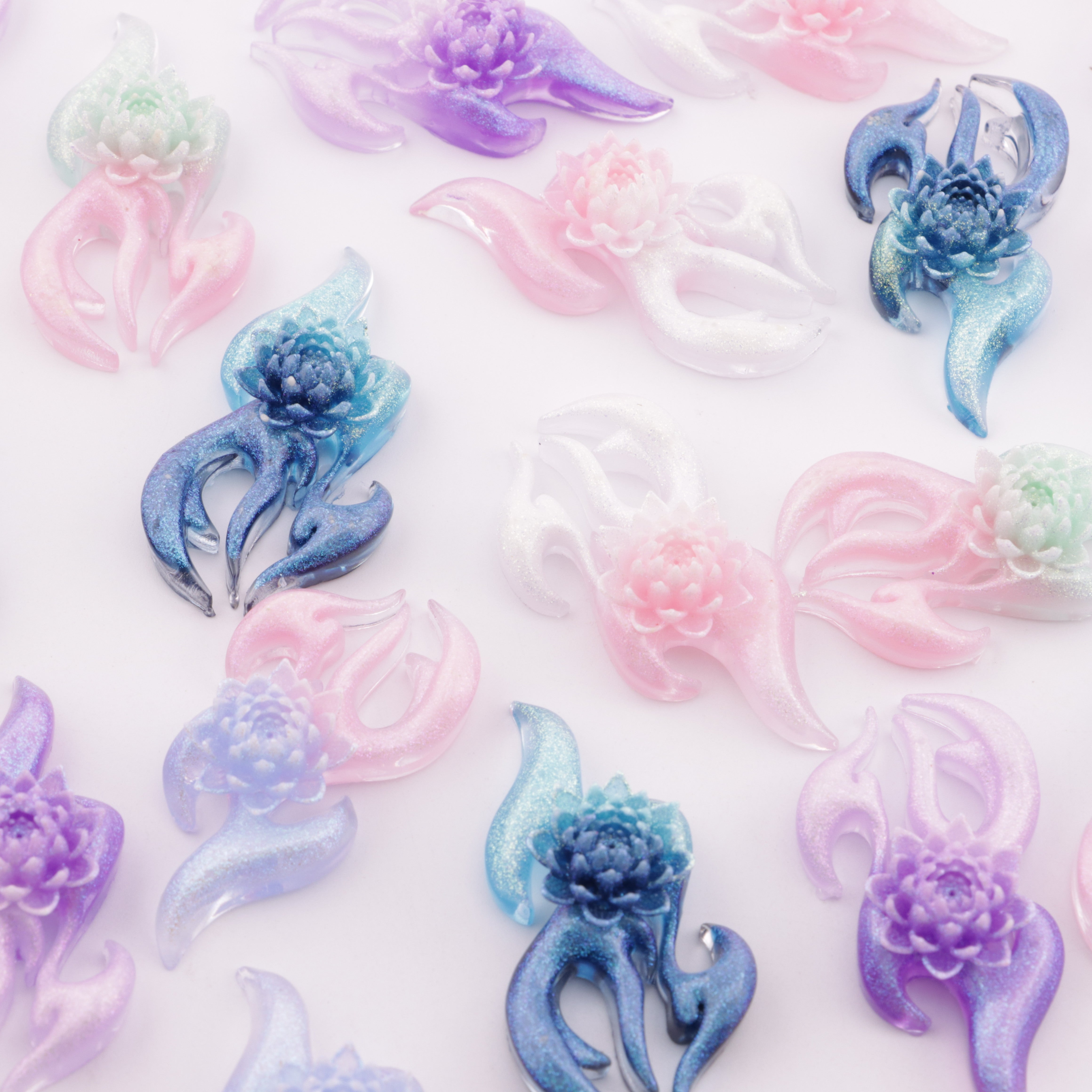 FS5781- 47*24Mm Fire Flower Charms Flame Flower Patches Zoe's DIY Shop