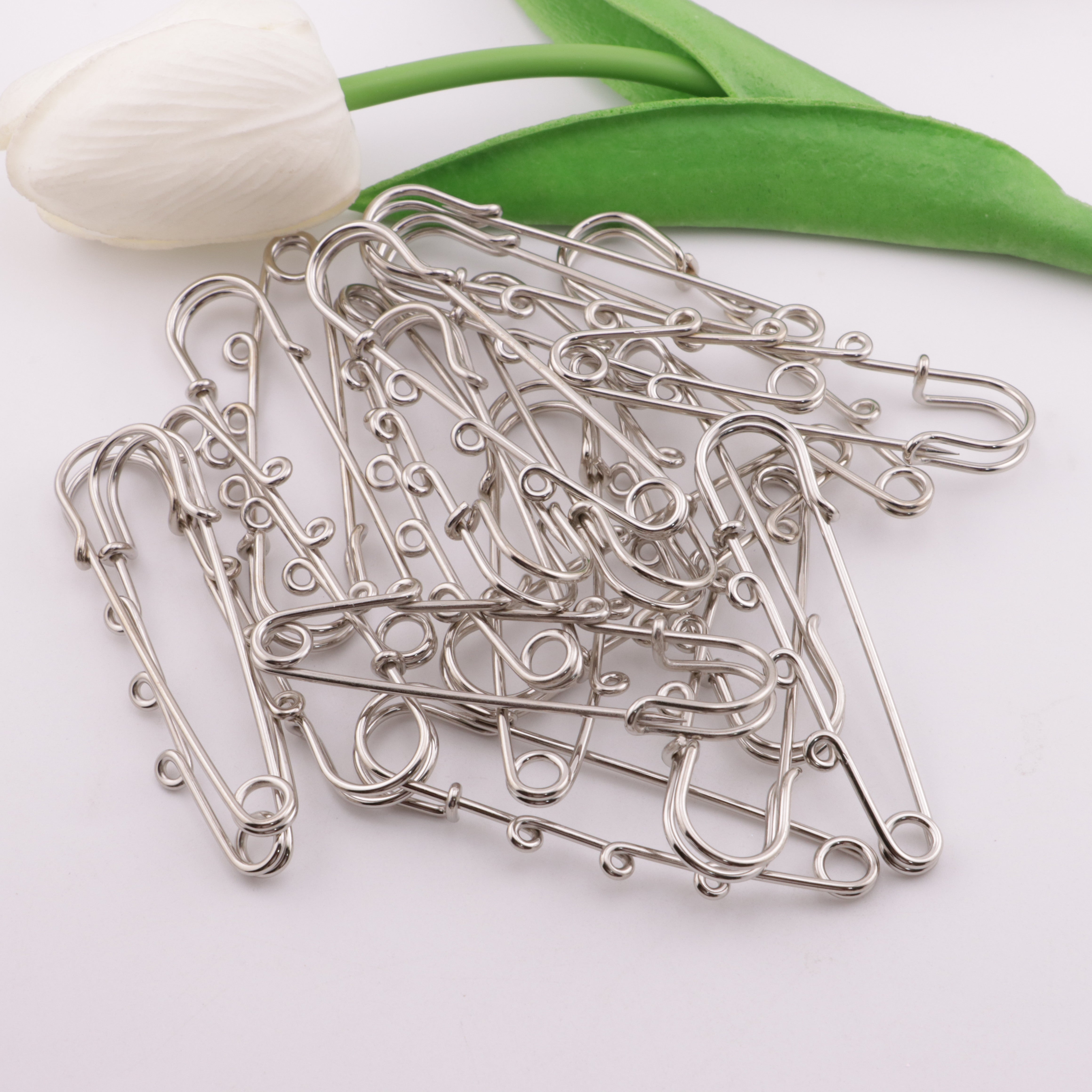 FS5866- 6.5cm Big Size Silver Pins With Four Hanging Holes