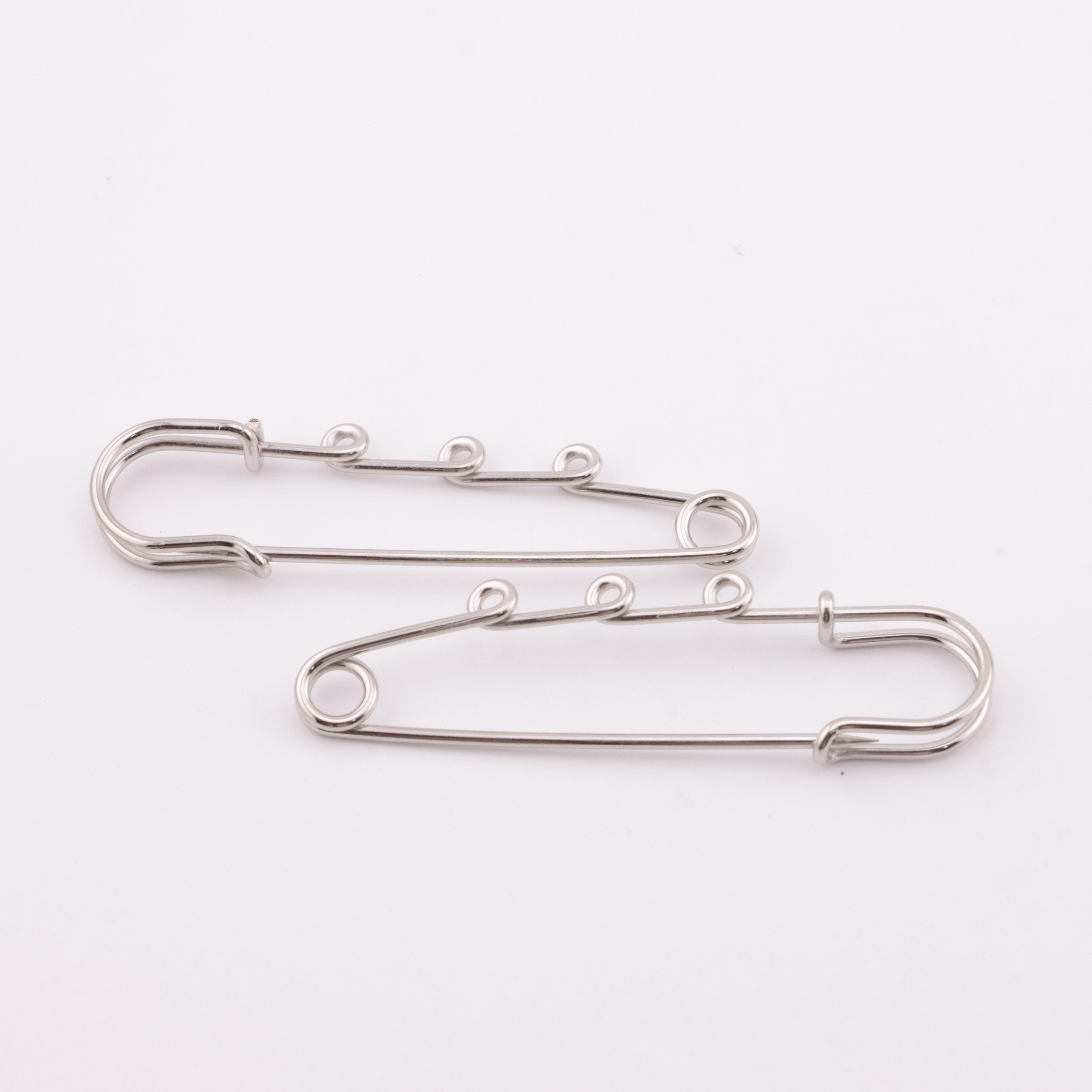 FS5866- 6.5cm Big Size Silver Pins With Four Hanging Holes