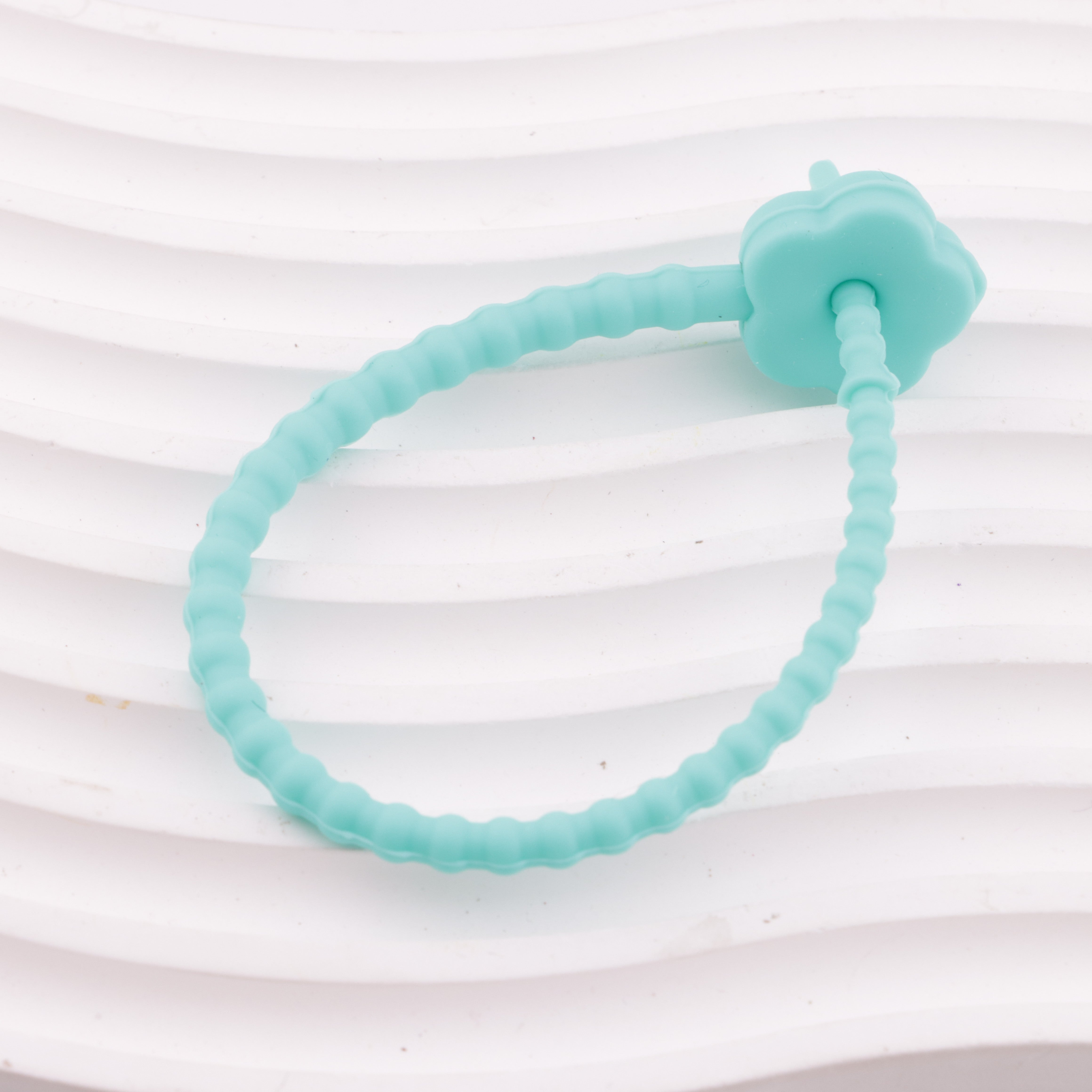 FS5631- 210mm Flower Silicone Flower Silicone Cable Ties