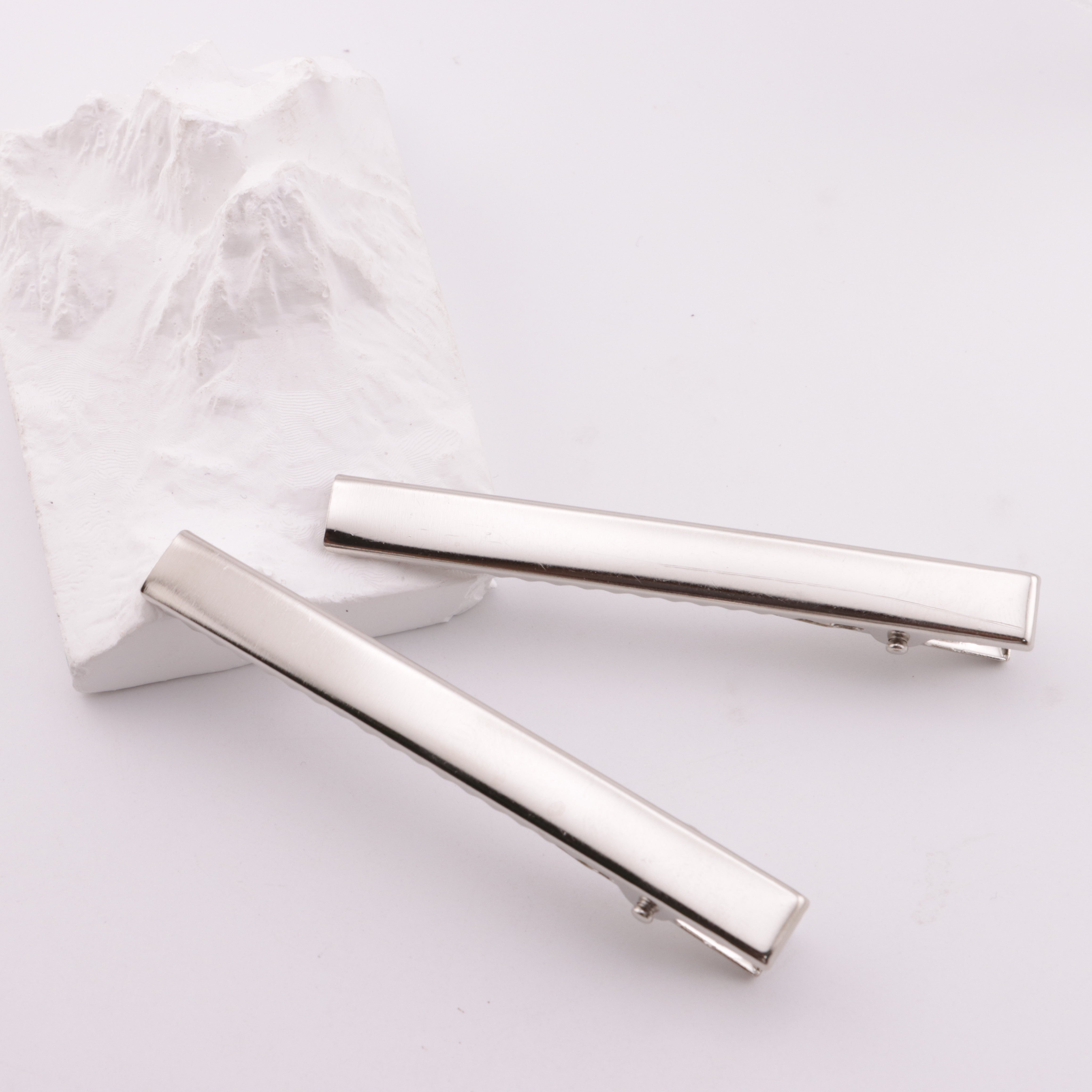FS5771- Duck-bill Clip With A Length Of 7.5 Cm And A Width Of 0.9 Cm
