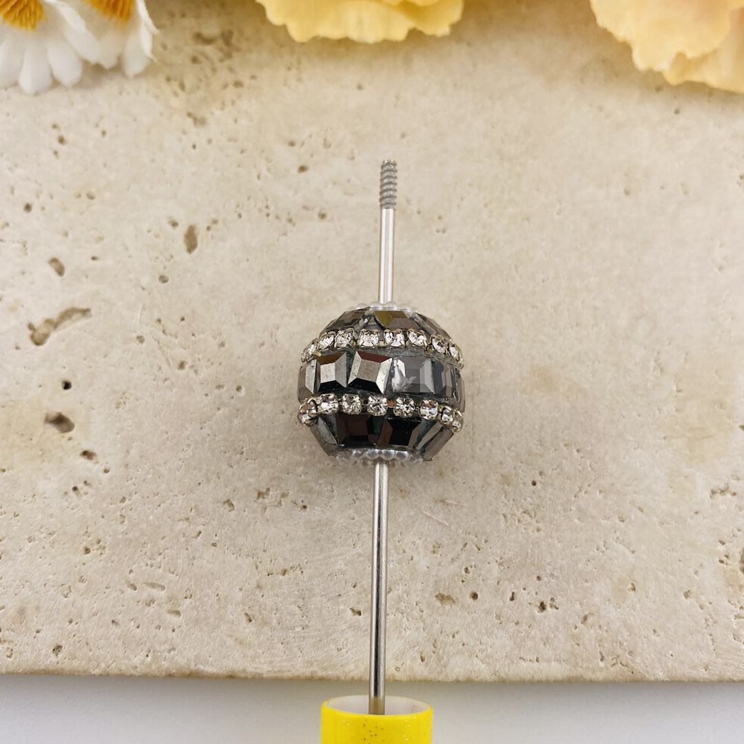 FS19551-About 18*19mm Fancy Beads