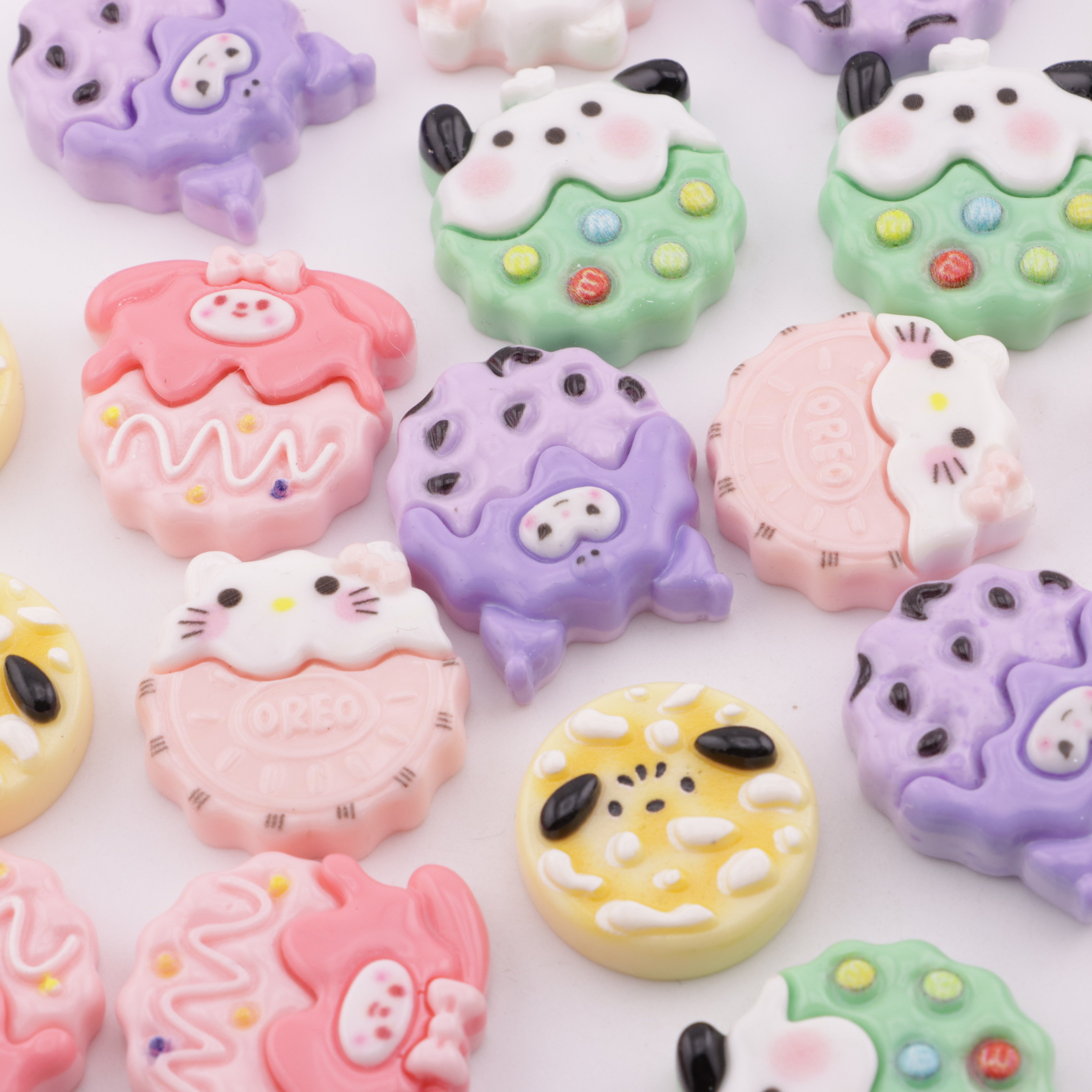FS5828- Sanrio Cookie Resin Patches