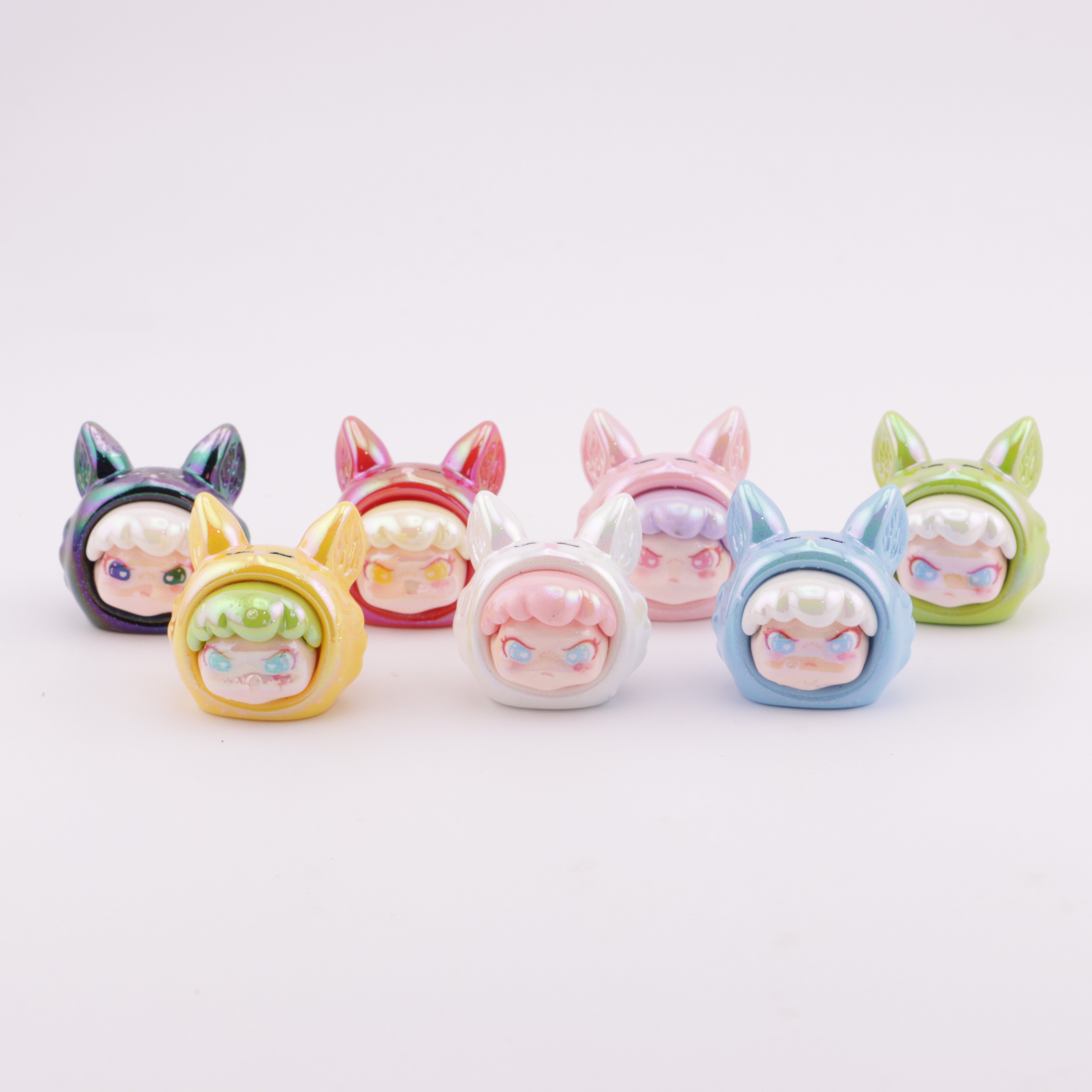 FS3555- Uv-Plated Cute Cartoon Resin Through-Hole Resin Beads