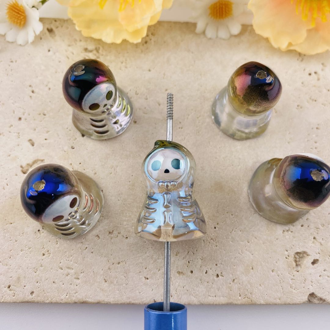 FS19598-About 21*26mm Skull Resin Beads