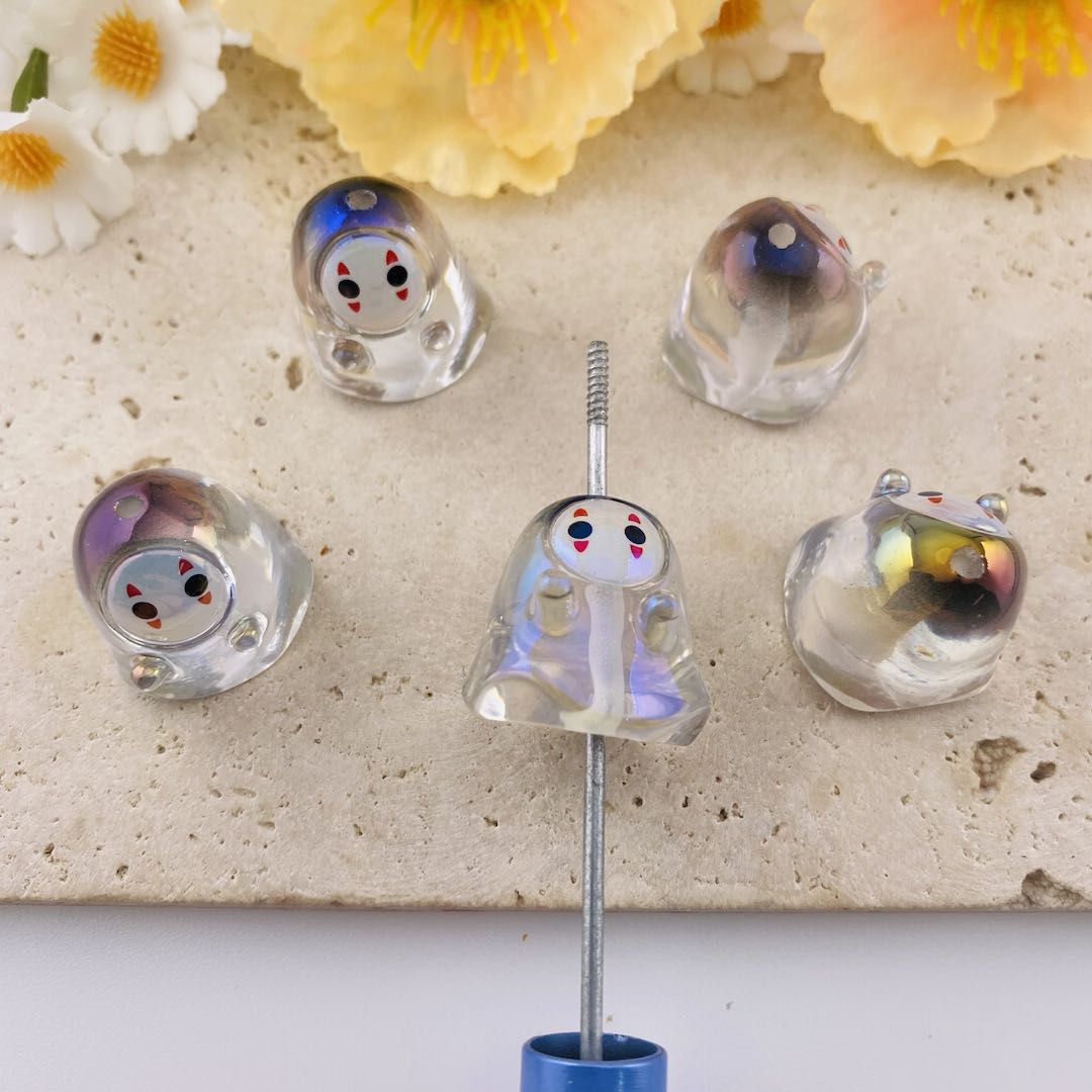 FS19600-About 20*20mm No-Face Resin Beads
