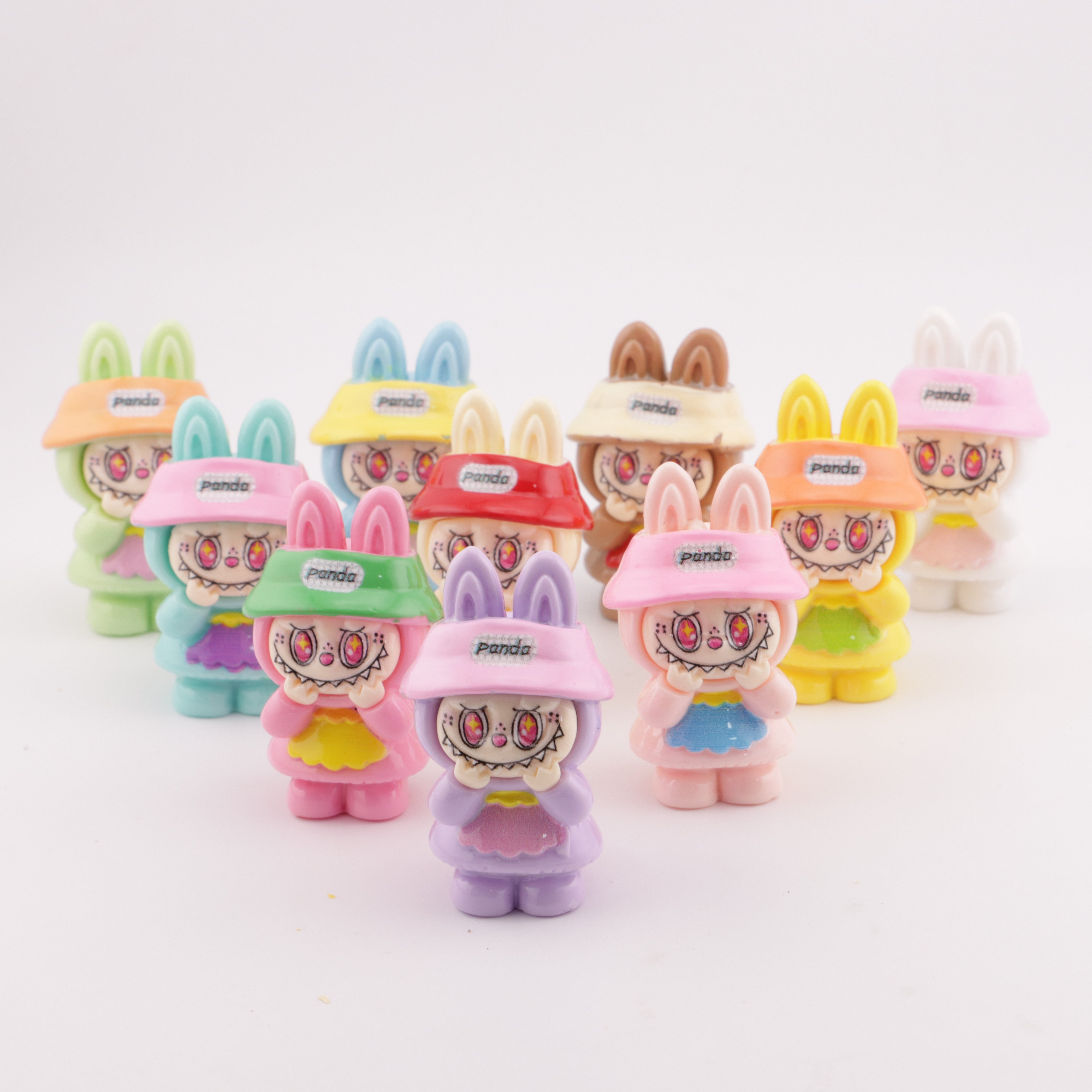 FS5633- Labubu Funny Face - Covering Hands Three - Dimensional Ornament