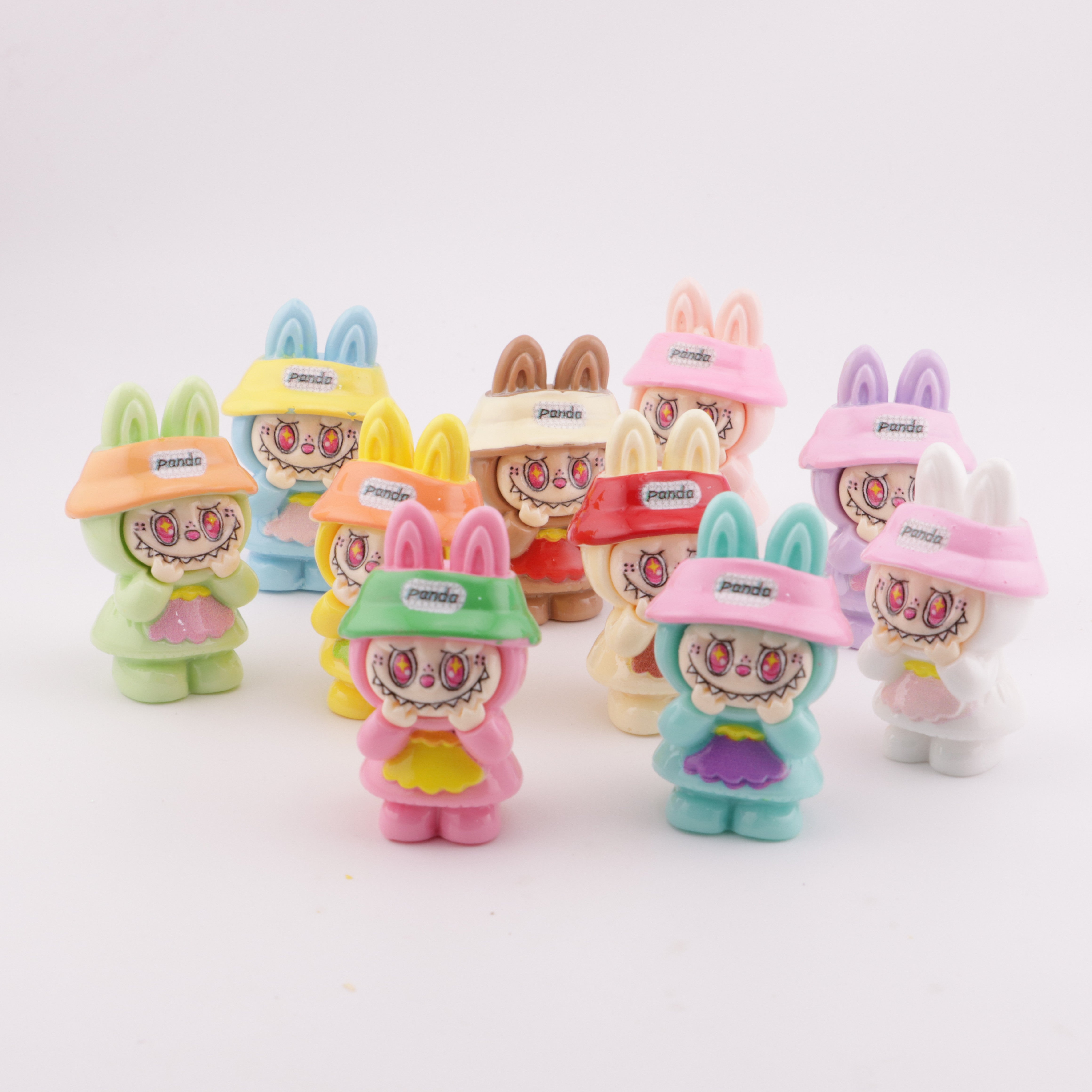 FS5633- Labubu Funny Face - Covering Hands Three - Dimensional Ornament