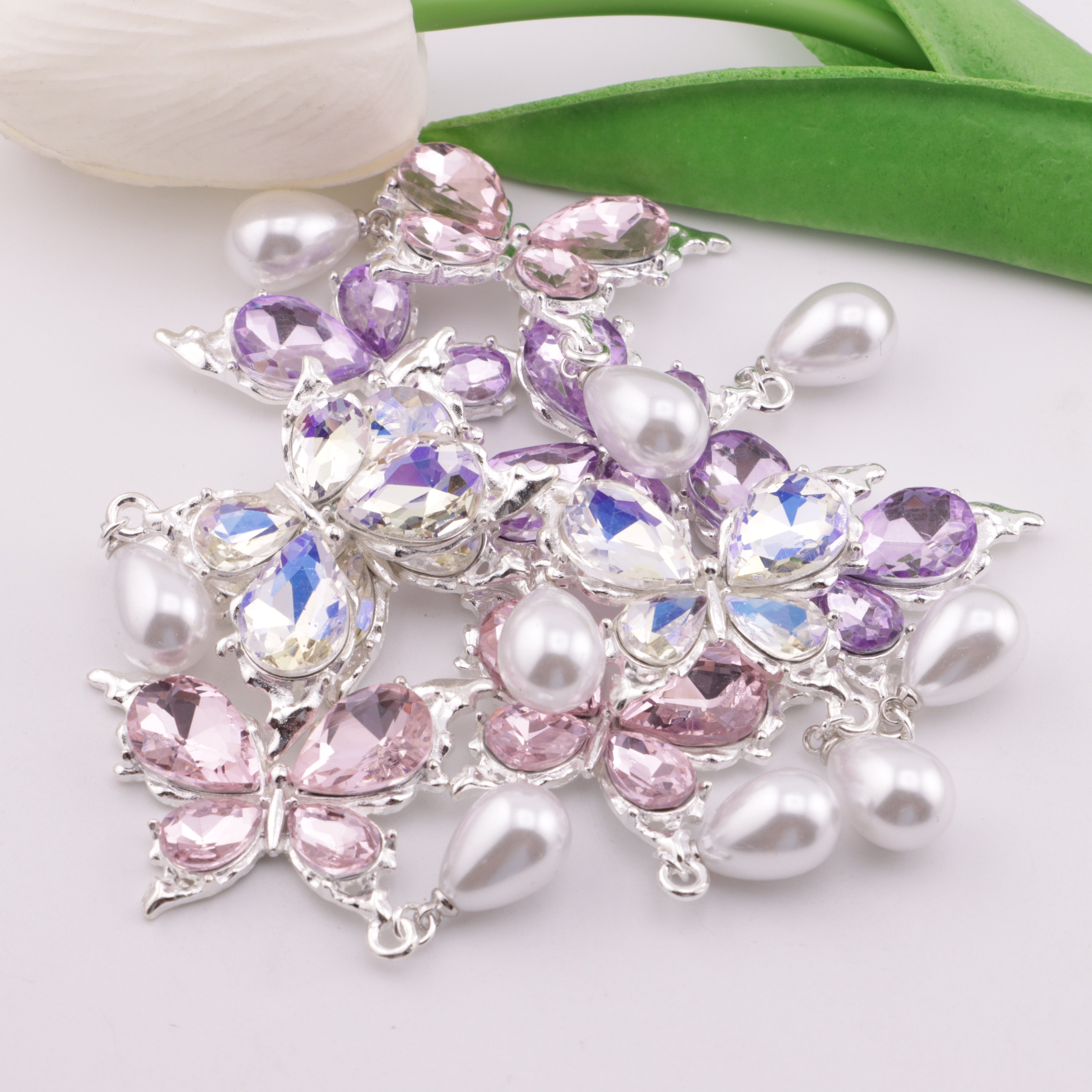 FS5690- Butterfly Charms Butterfly Patches With Waterdrop Pearl Pendants