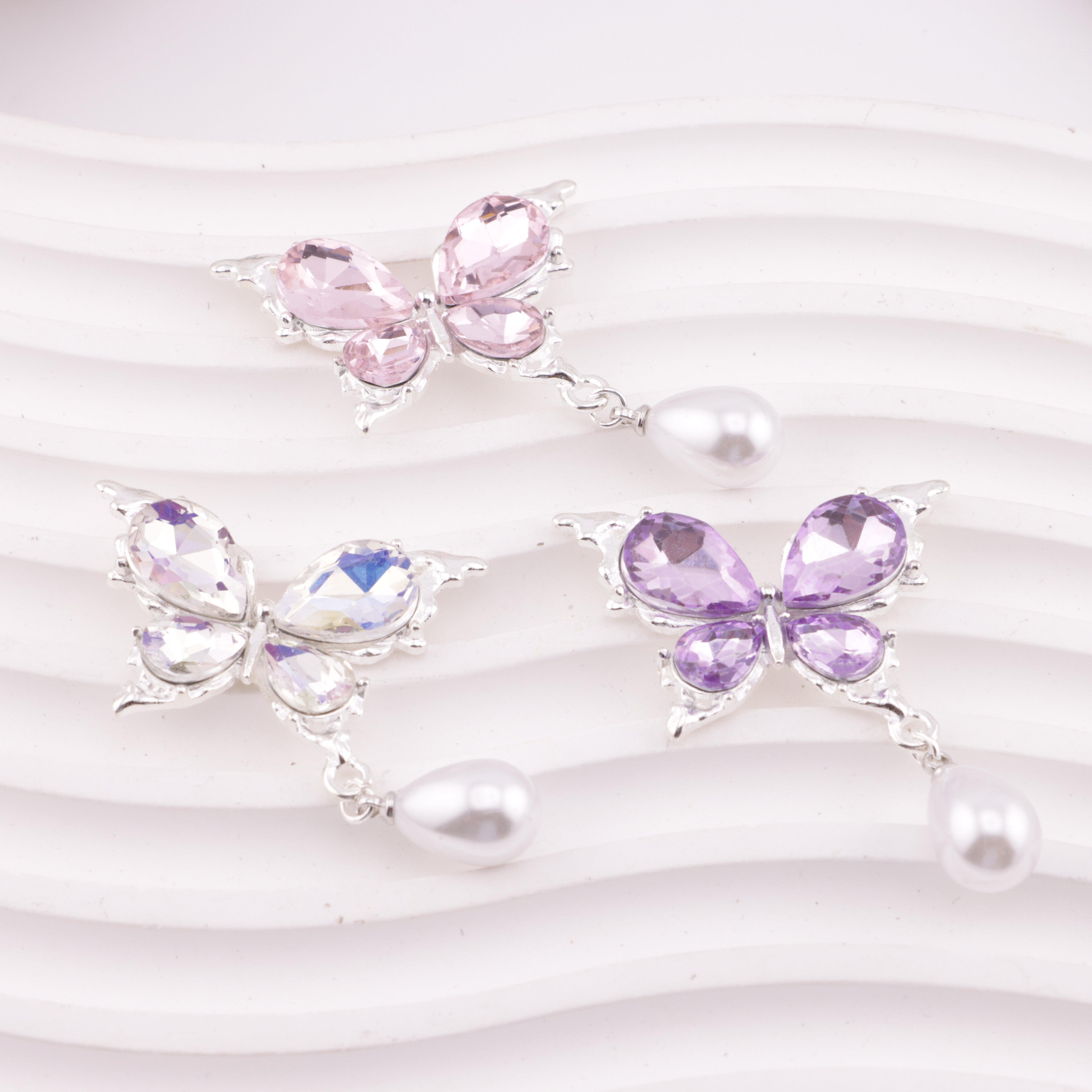 FS5690- Butterfly Charms Butterfly Patches With Waterdrop Pearl Pendants