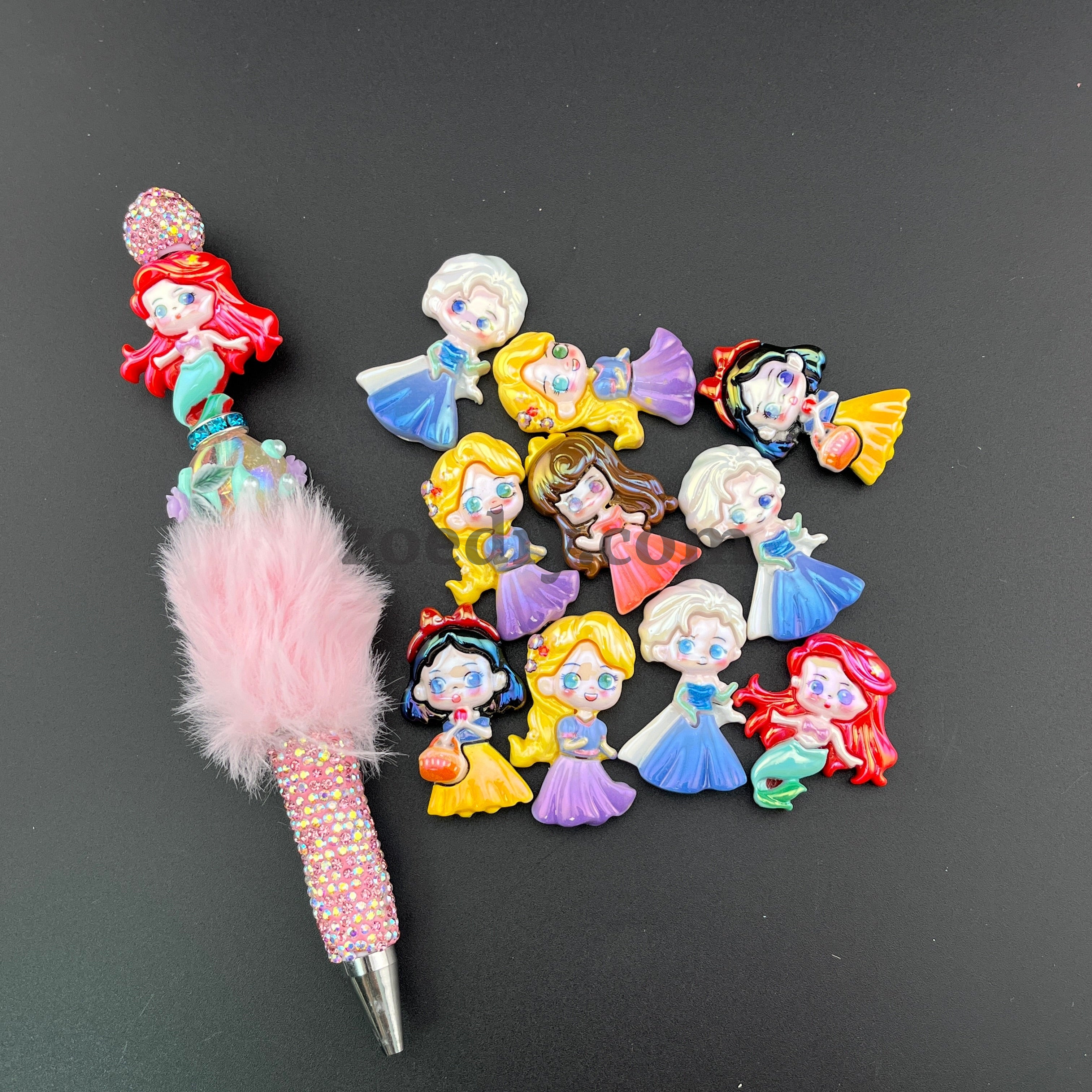 FS0955- Random Mixed UV Shiny Cartoon Princess Resin Beads Fit For Beadable Pens