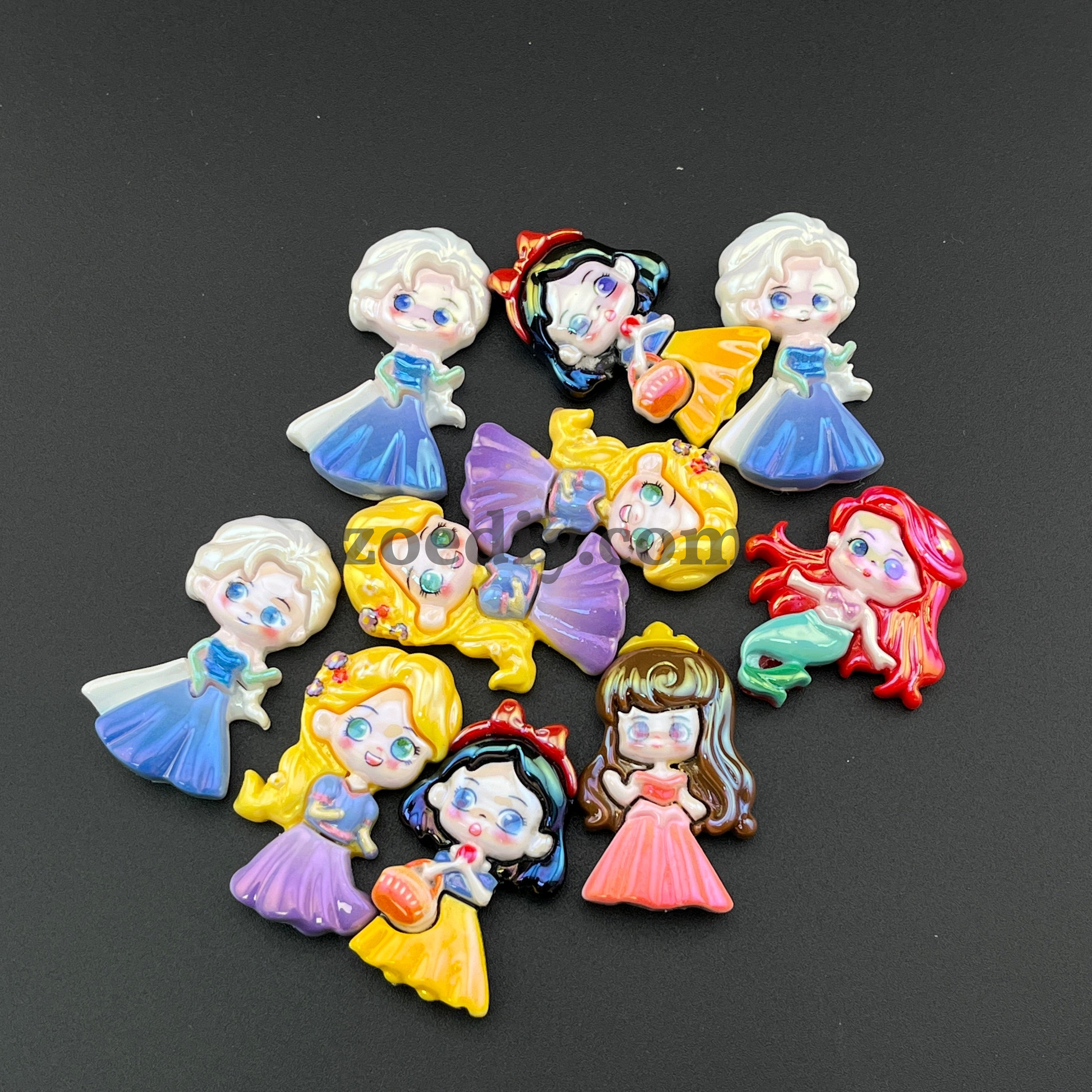 FS0955- Random Mixed UV Shiny Cartoon Princess Resin Beads Fit For Beadable Pens