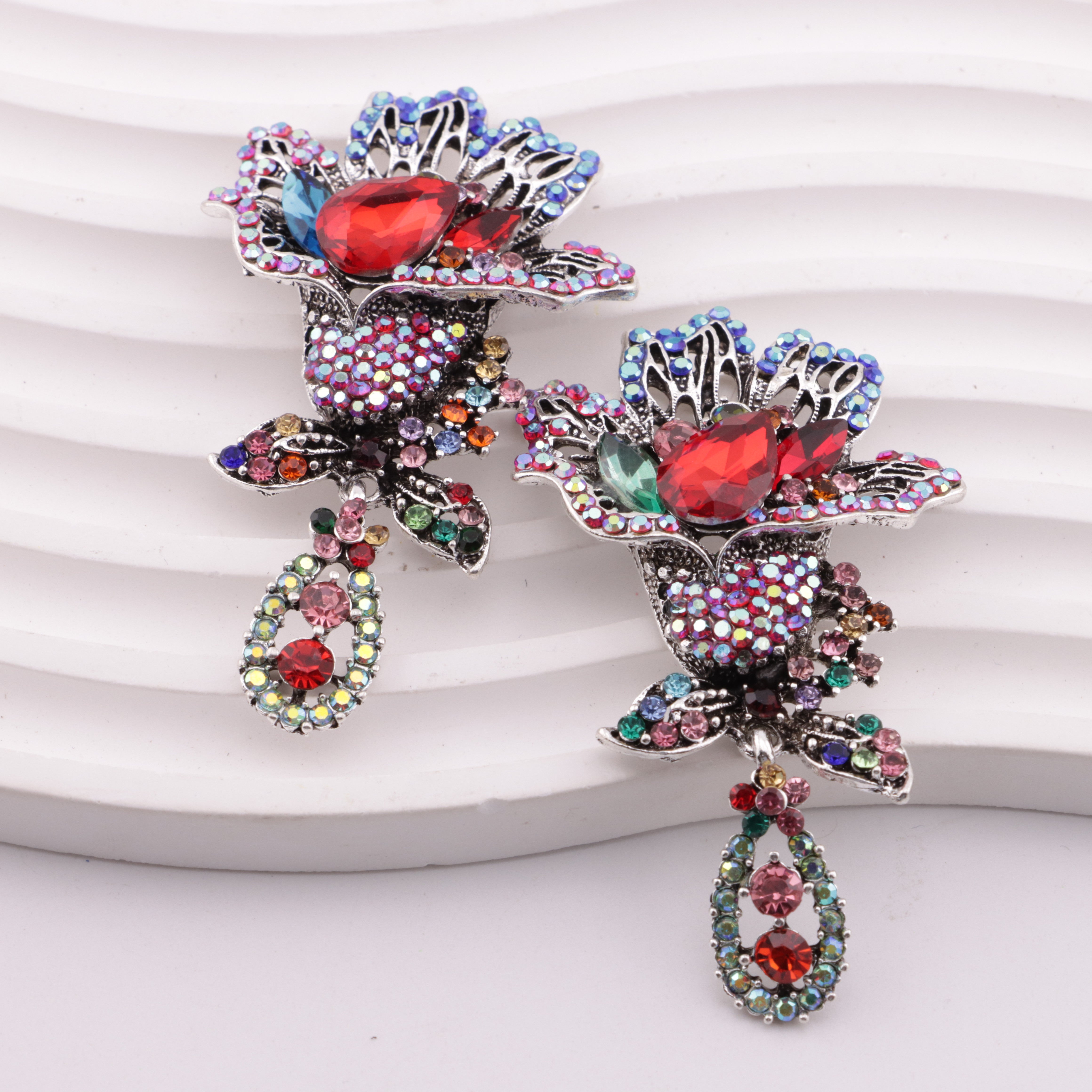 FS5053- Flower Charms Hanging Flower Bouquet Metal Patches