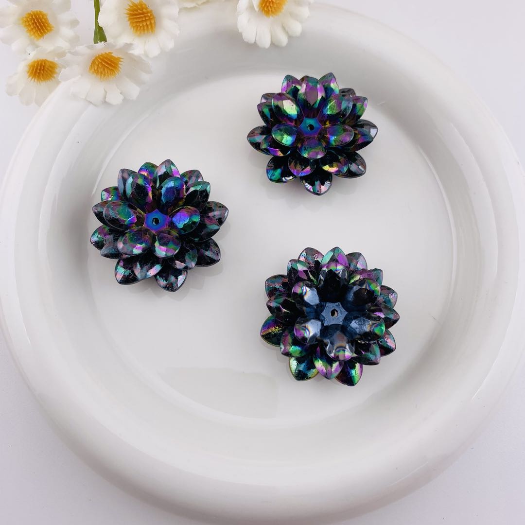 FS19673-About 37*37mm Lotus Flower Acrylic Beads