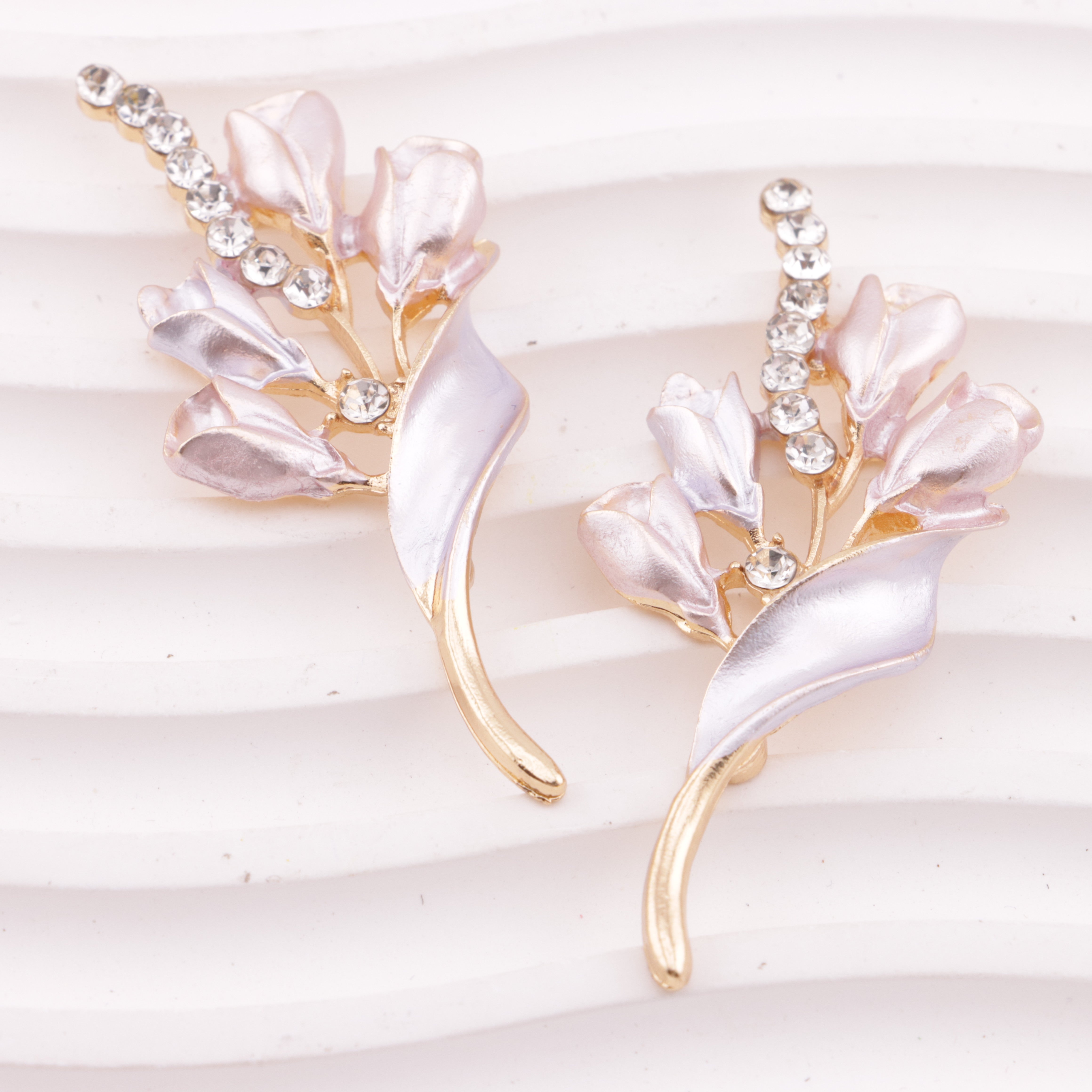 FS4608- 2.9cmX6.2cm Tulip Alloy Charms