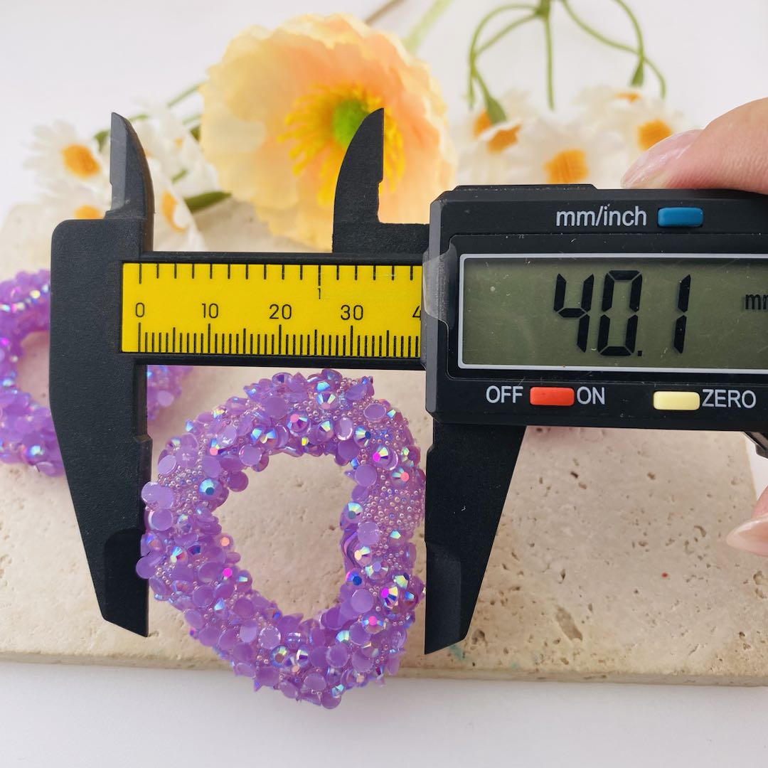 FS19732-About 40*46mm Hollow Glitter Heart Beads