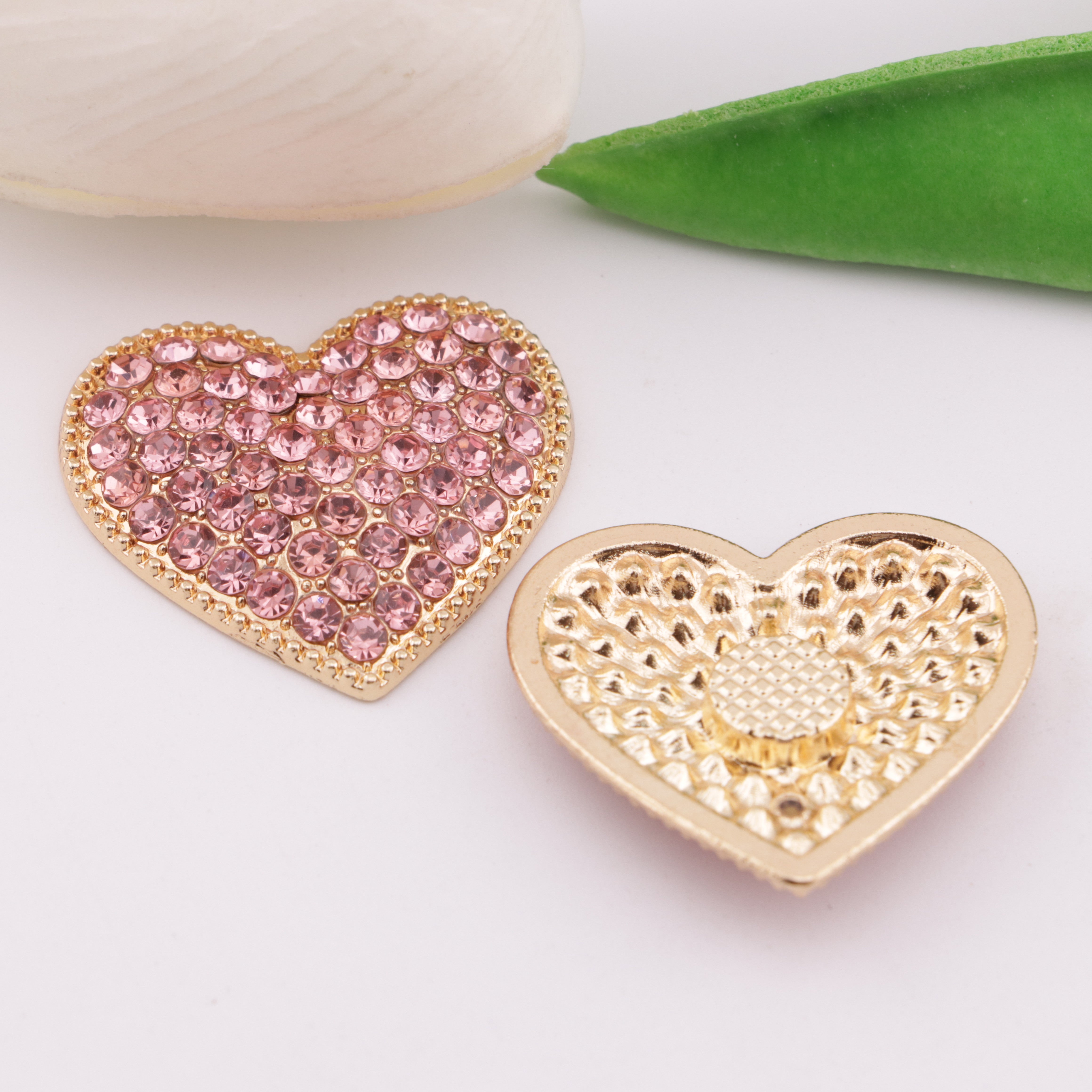 FS5990- Full Diamond Heart-shaped Alloy Patch