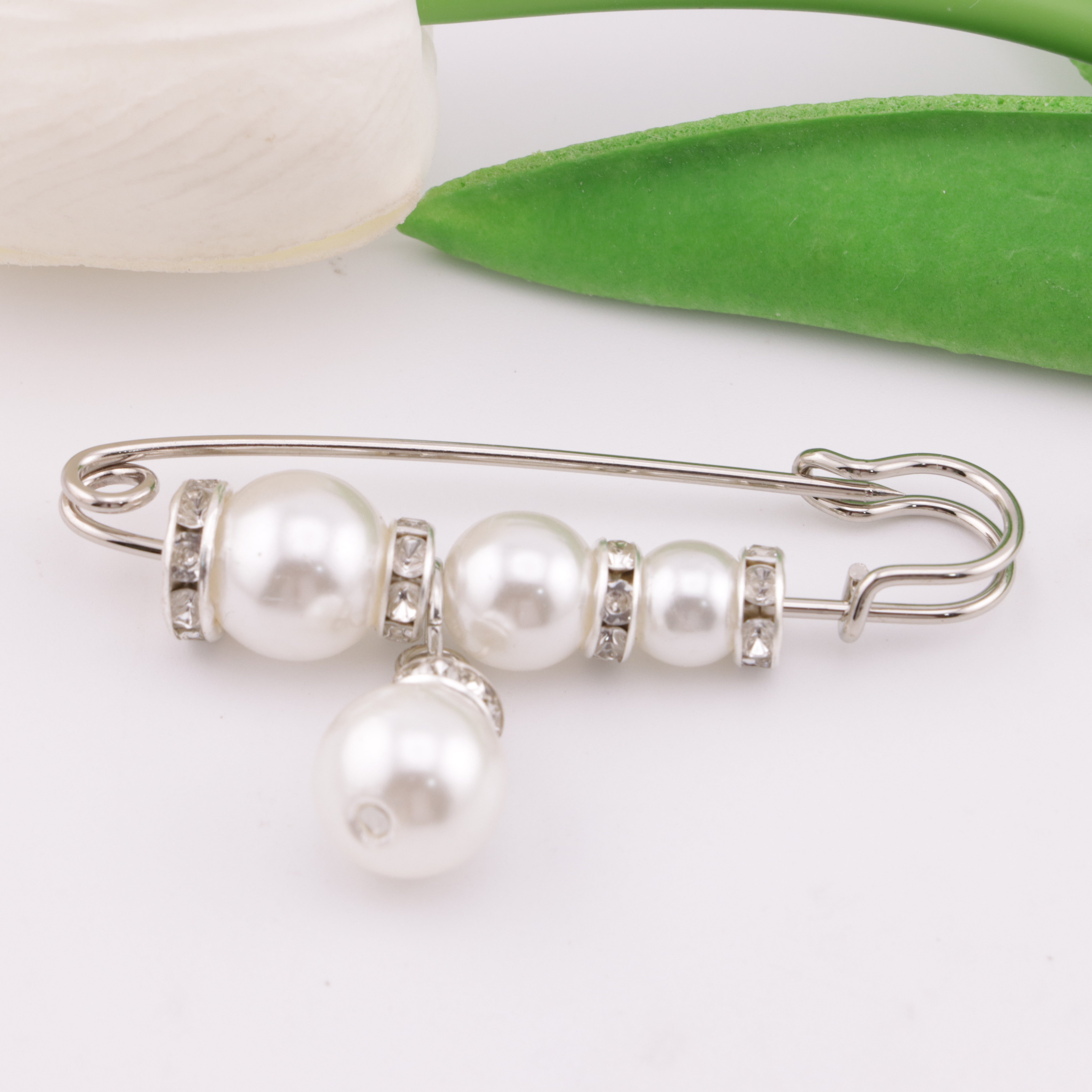 FS5999- 5.8cm Pearl + Spacer Pin With Pearl Pendant Pearl + Spacer Pin With Pearl Pendant
