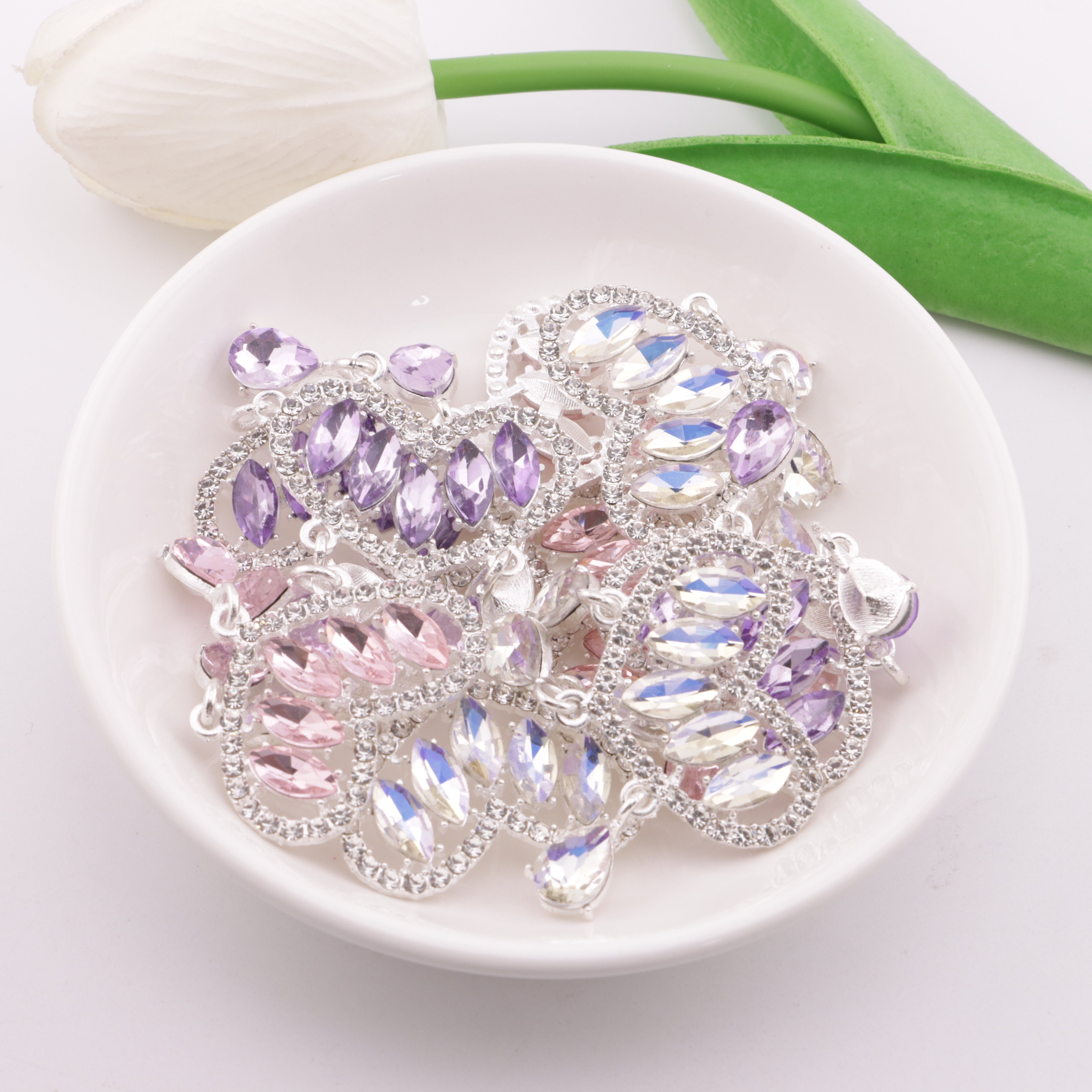 FS6002- 34*40mm Horse - eye Diamond Love - shaped Pendant With Three Drop - shaped Charms
