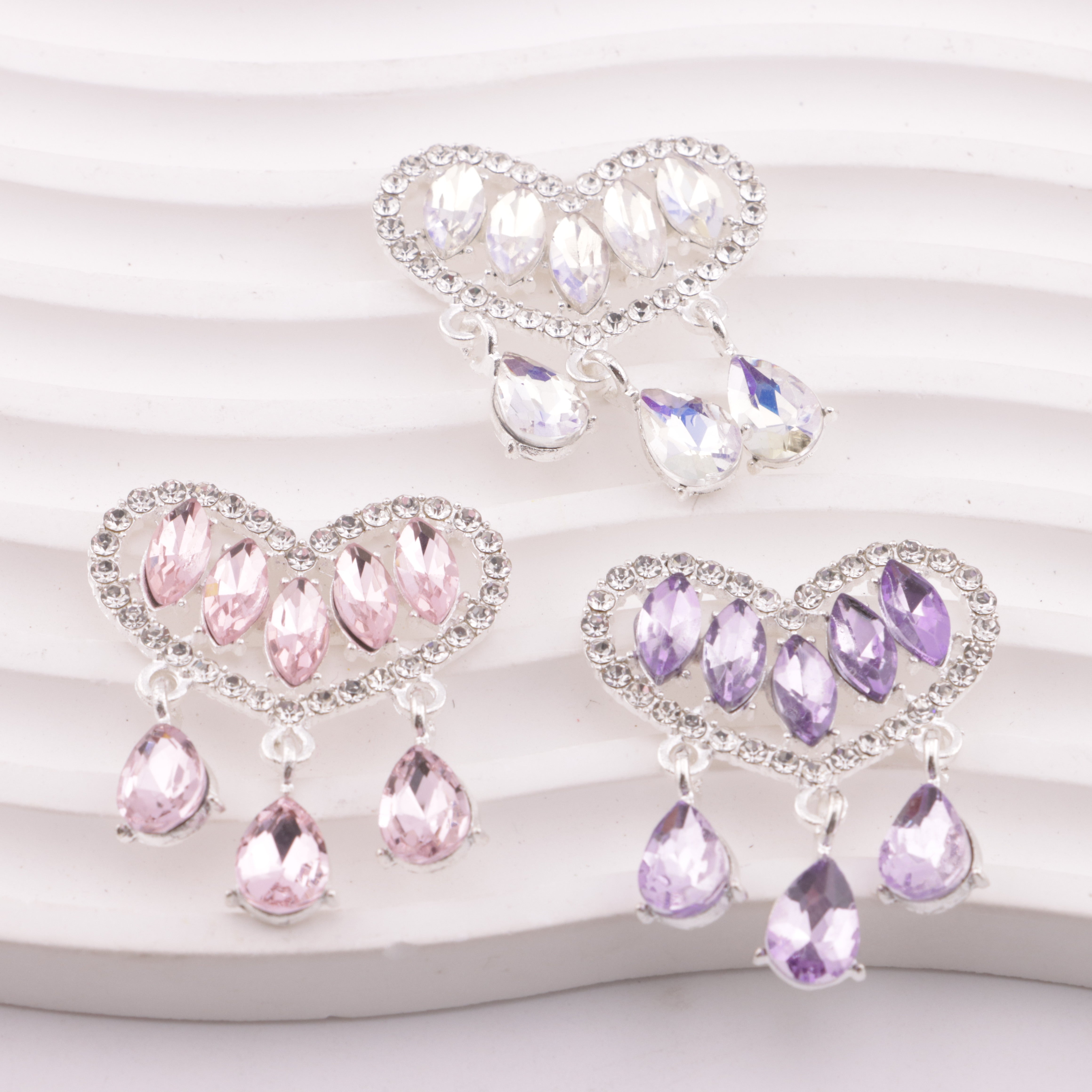 FS6002- 34*40mm Horse - eye Diamond Love - shaped Pendant With Three Drop - shaped Charms